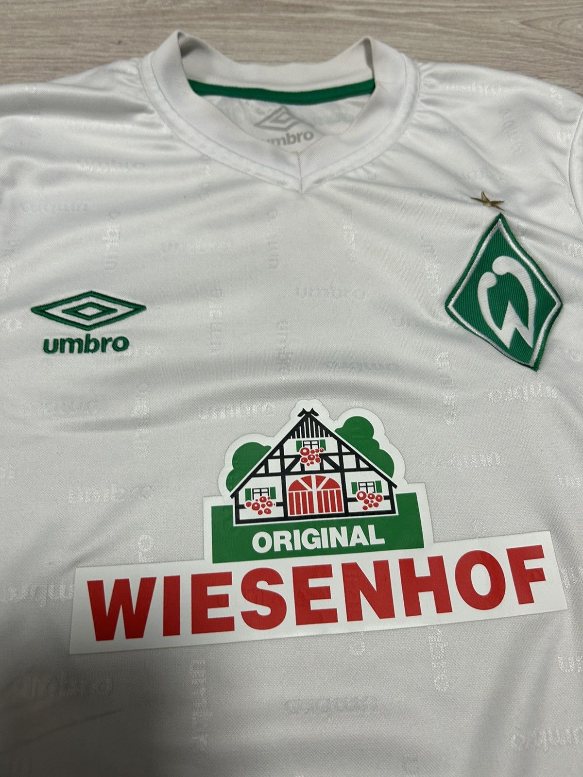 Umbro Umbro Soccer Jersey FC Werder Bremen 2021/22 home shirt Size US S / EU 44-46 / 1 - 5 Thumbnail