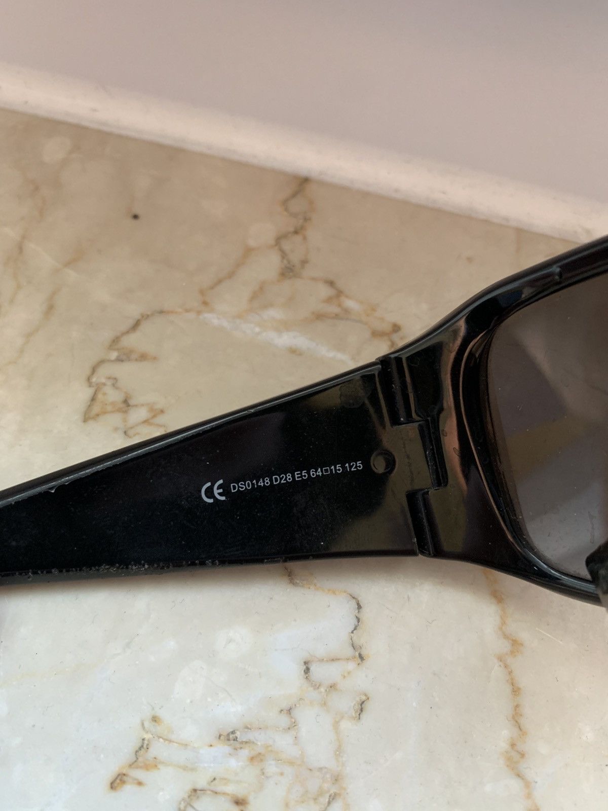 Diesel Vintage Diesel Sunglasses Size ONE SIZE - 4 Thumbnail