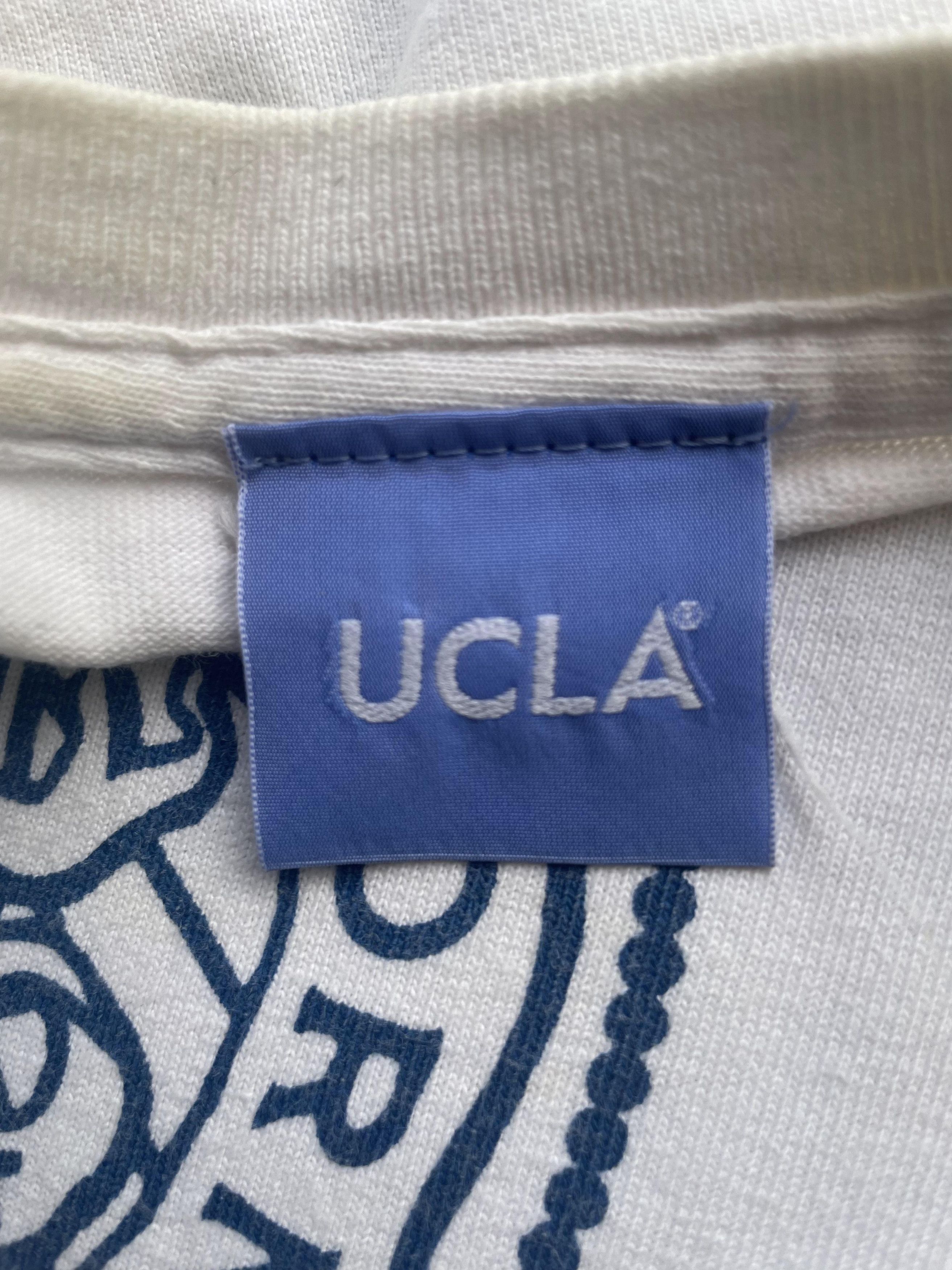 Vintage Vintage UCLA Tshirt Size US M / EU 48-50 / 2 - 6 Thumbnail