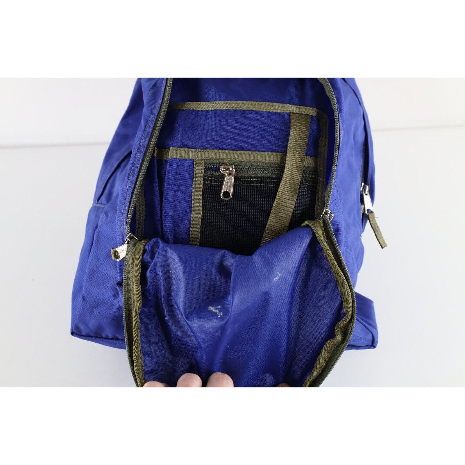 L.L. Bean × Vintage Vintage LL Bean Distressed Spell Out Reflective Backpack Bag Size ONE SIZE - 10 Thumbnail