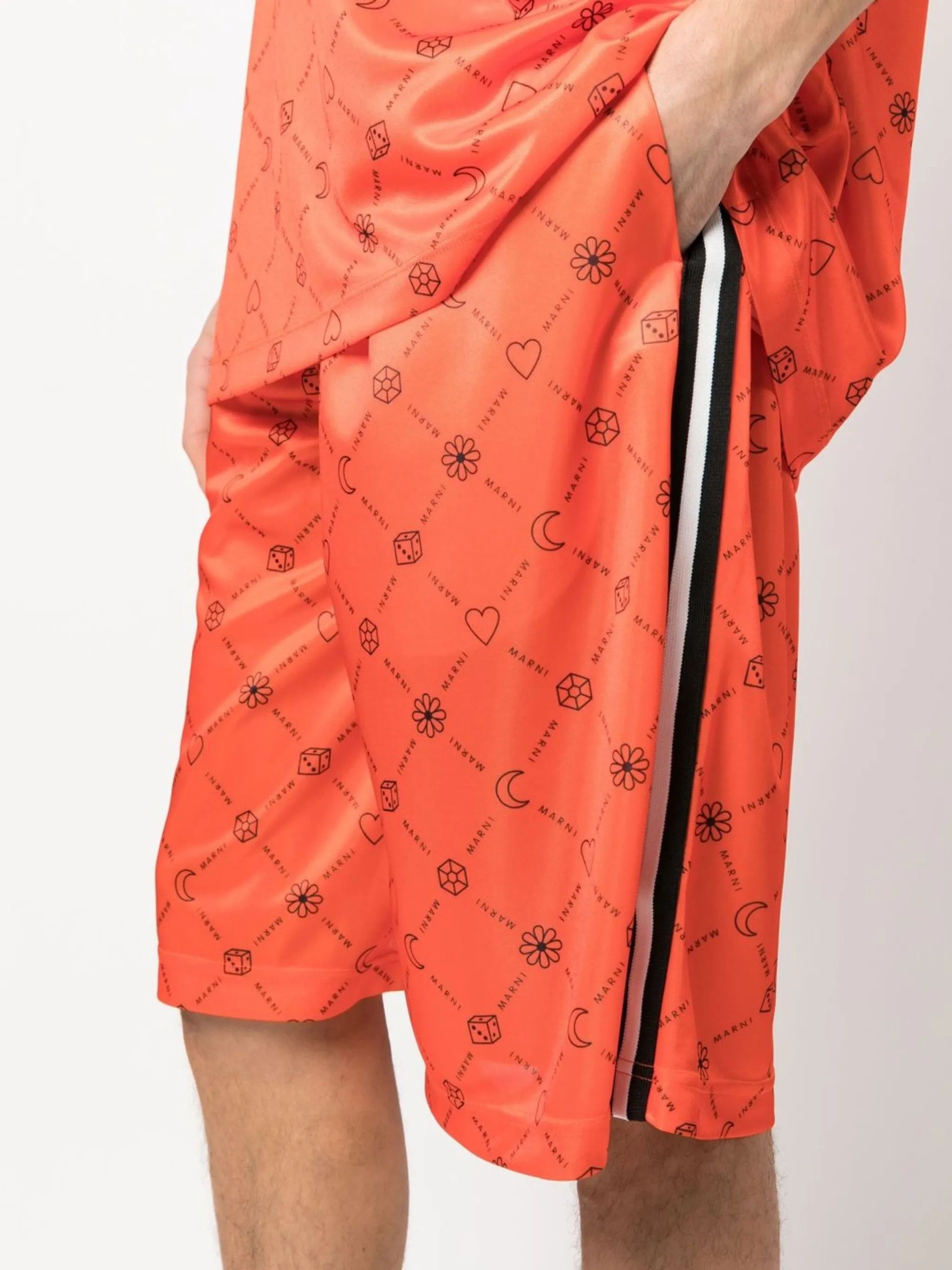 Marni o1y0225 Logo-Print Short in Orange Size US 32 / EU 48 - 4 Thumbnail