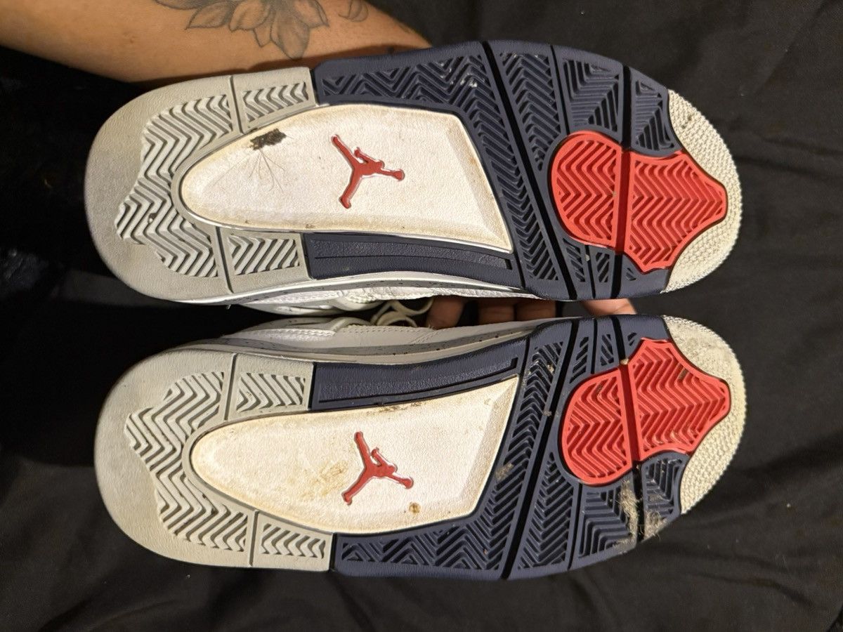Jordan Brand 2022 Air Jordan 4 Retro GS 'Midnight Navy' Size US 5.5 / EU 38 - 3 Thumbnail