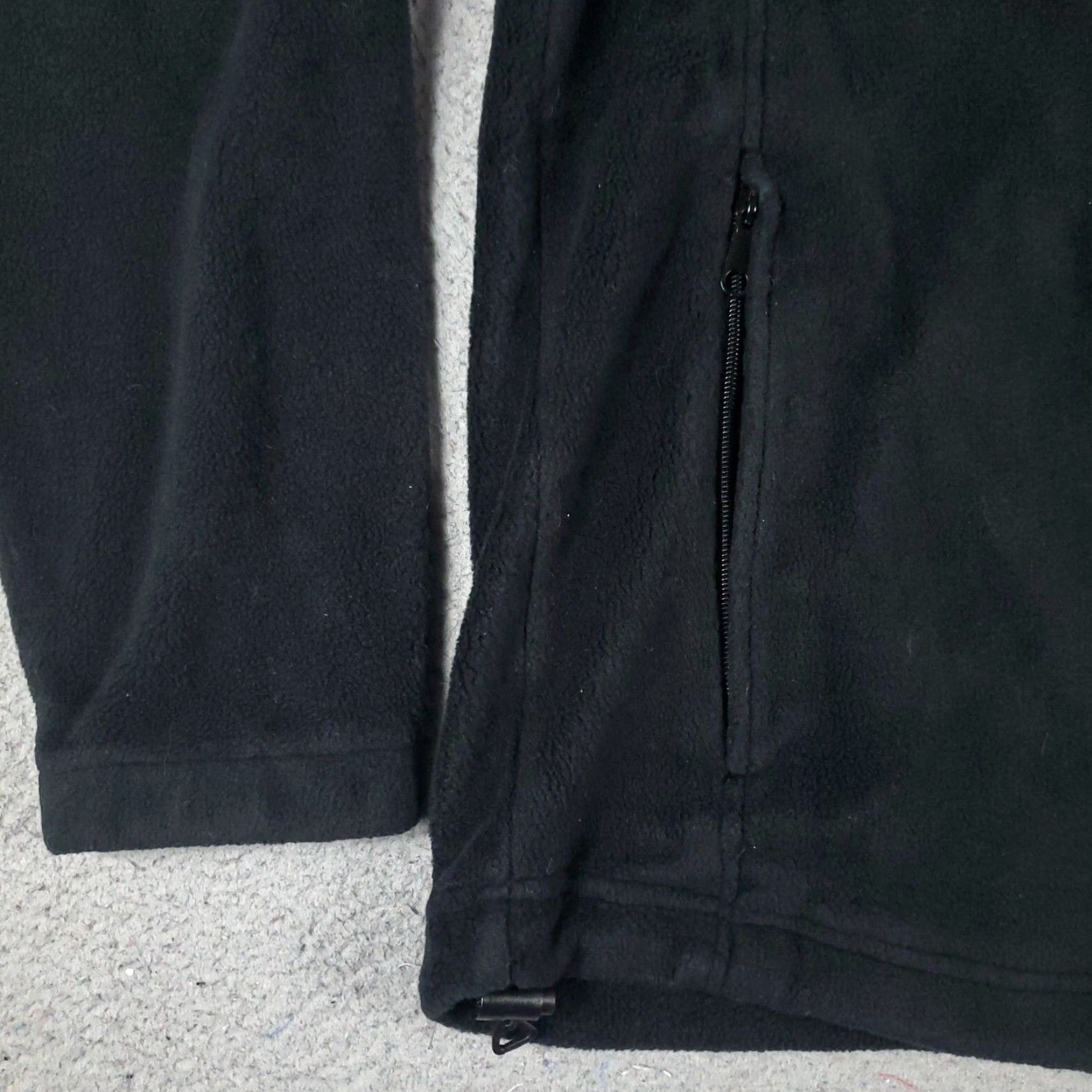 Vintage Columbia Sweater Shirt Men Large Black Full Zip Fleece Pockets Logo Vintage No Size US L / EU 52-54 / 3 - 3 Thumbnail