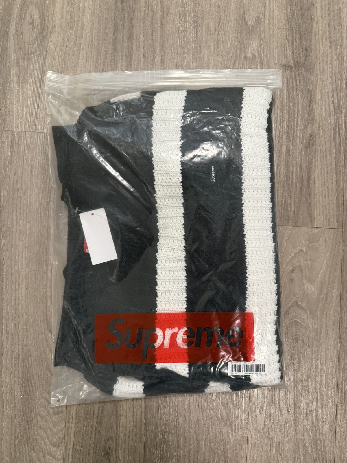Supreme SS25 Loose Gauge Stripe Small Box Sweater Size L