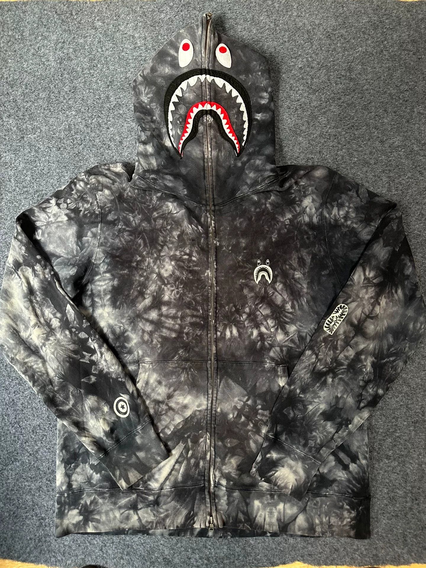 Bape Bape Multi Shark Sweatshirt Pullover Size US XL / EU 56 / 4 - 1 Thumbnail