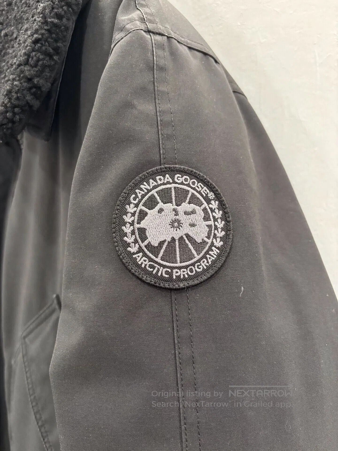 Canada Goose Canada Goose Bromley Men's Down Jacket. Size US XL / EU 56 / 4 - 4 Thumbnail
