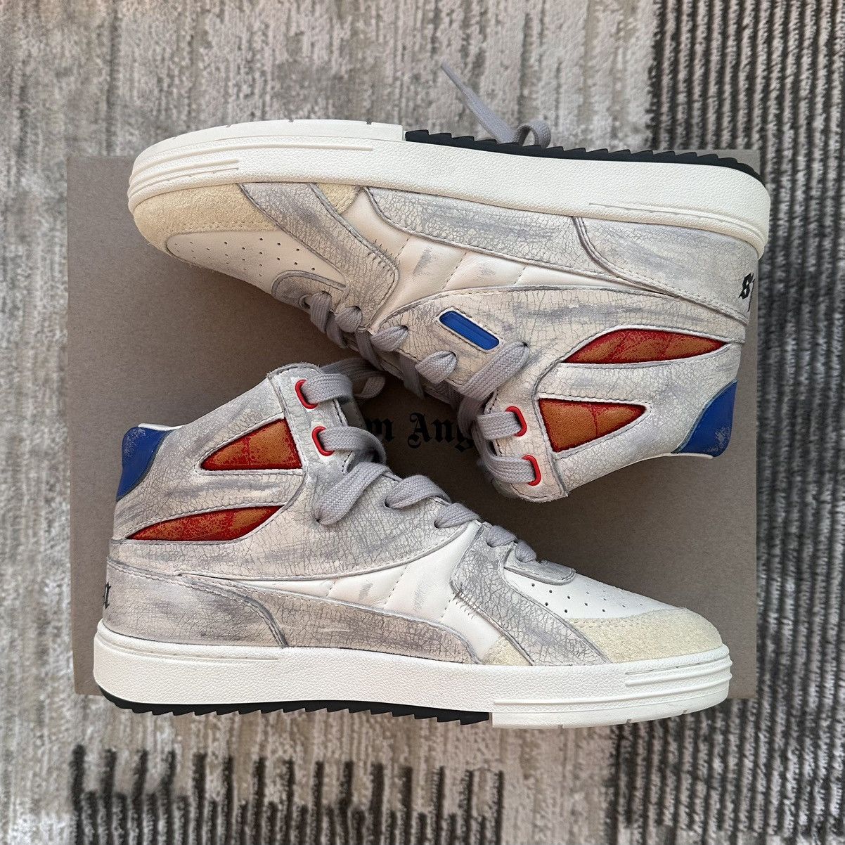 Brand New Palm Angels Hightop University Sneakers Size: 41