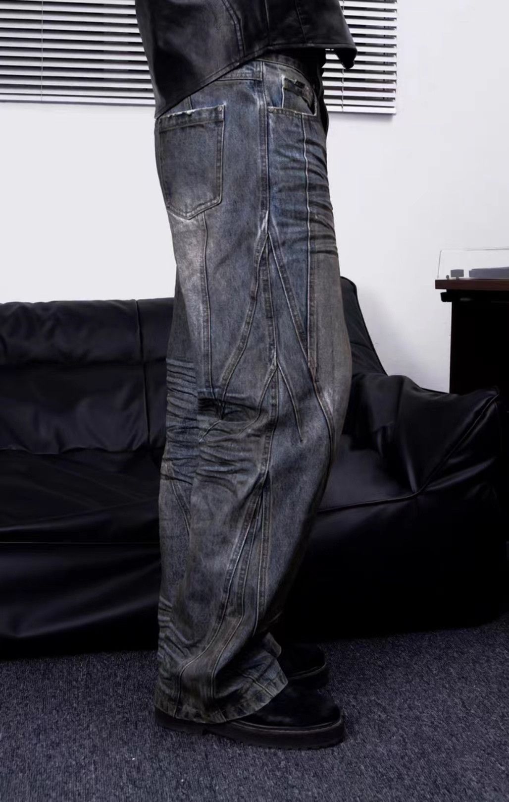 Japanese Brand × Jean Distressed muddy stained design texture ruined jeans Size US 32 / EU 48 - 2 Thumbnail
