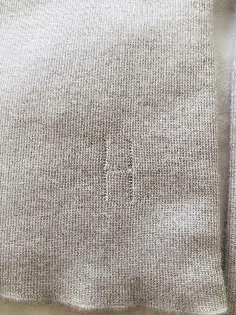 Hermes Hermes 100% Cashmere Turtleneck Underwear Size XXS / US 00 / IT 34 - 4 Thumbnail