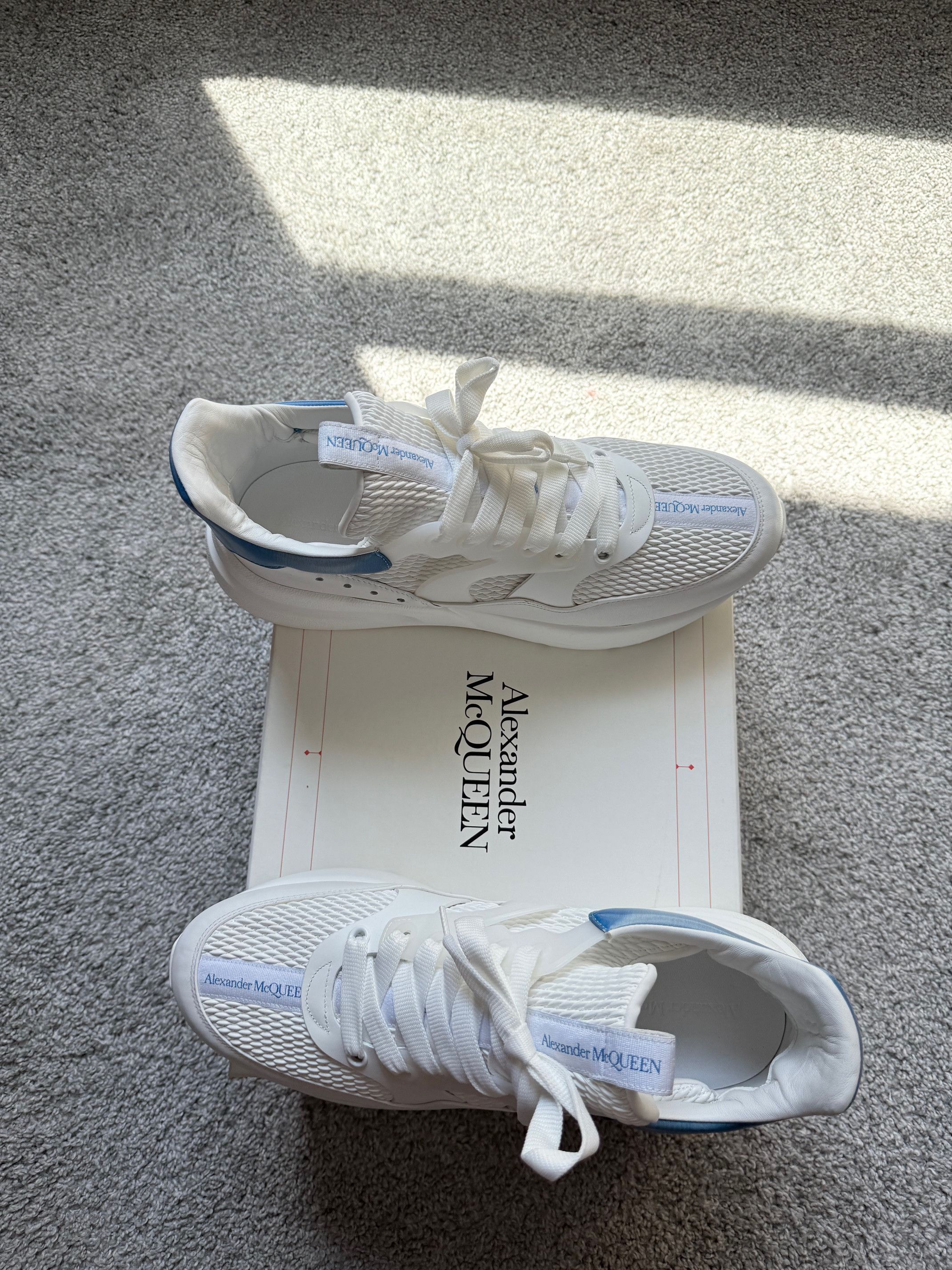 Alexander McQueen Oversized runner Size US 13 / EU 46 - 2 Thumbnail