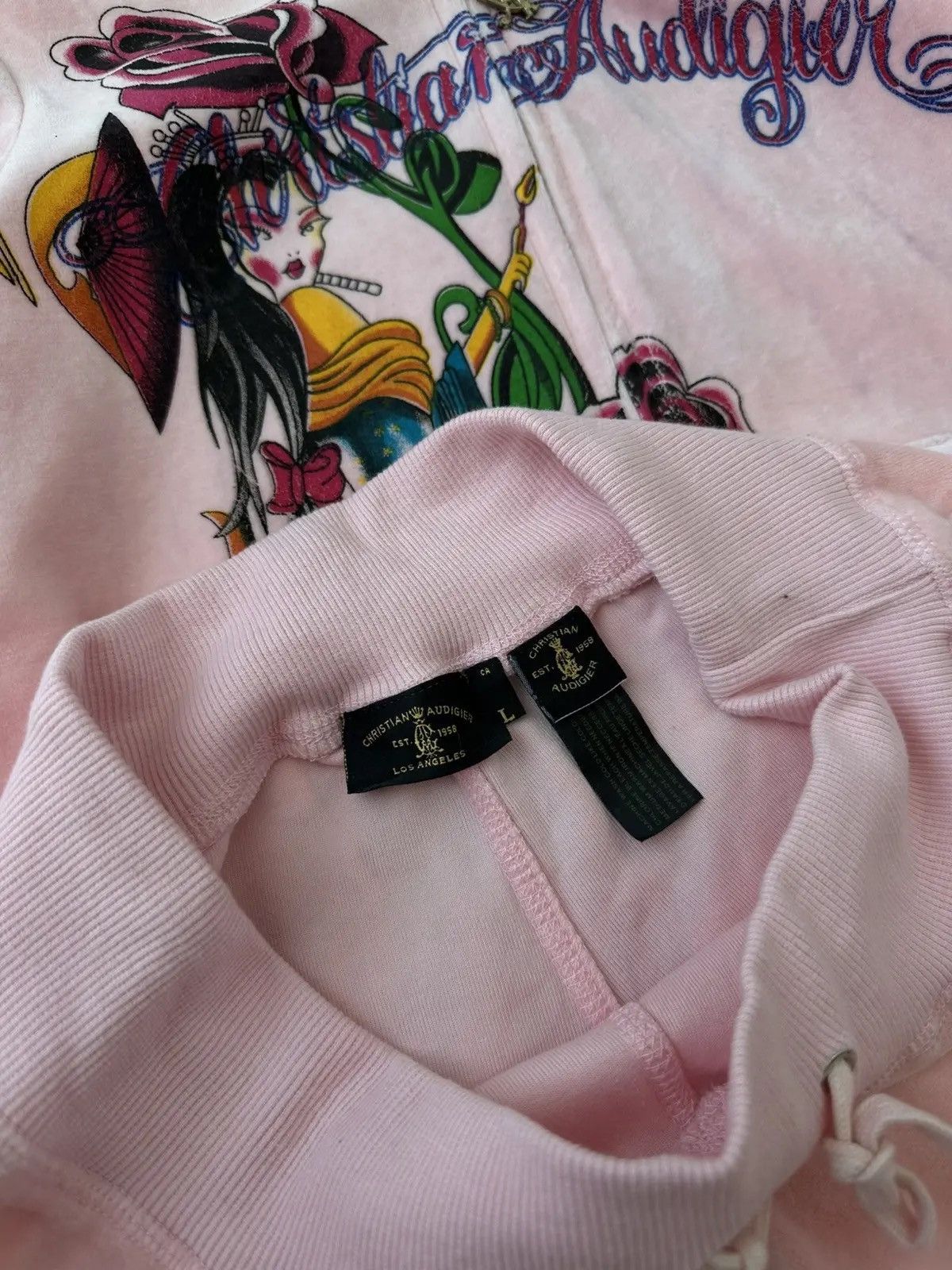 Ed Hardy Vintage Ed Hardy Christian Audigier Pink Velour Tracksuit Size US L / EU 52-54 / 3 - 14 Thumbnail