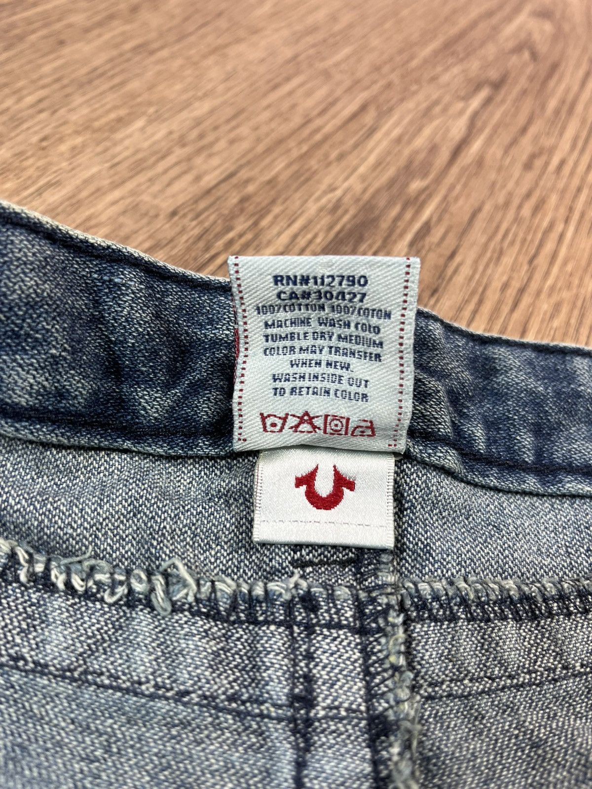 True Religion Vintage True Religion Flare Jeans Size 28" / US 6 / IT 42 - 10 Thumbnail