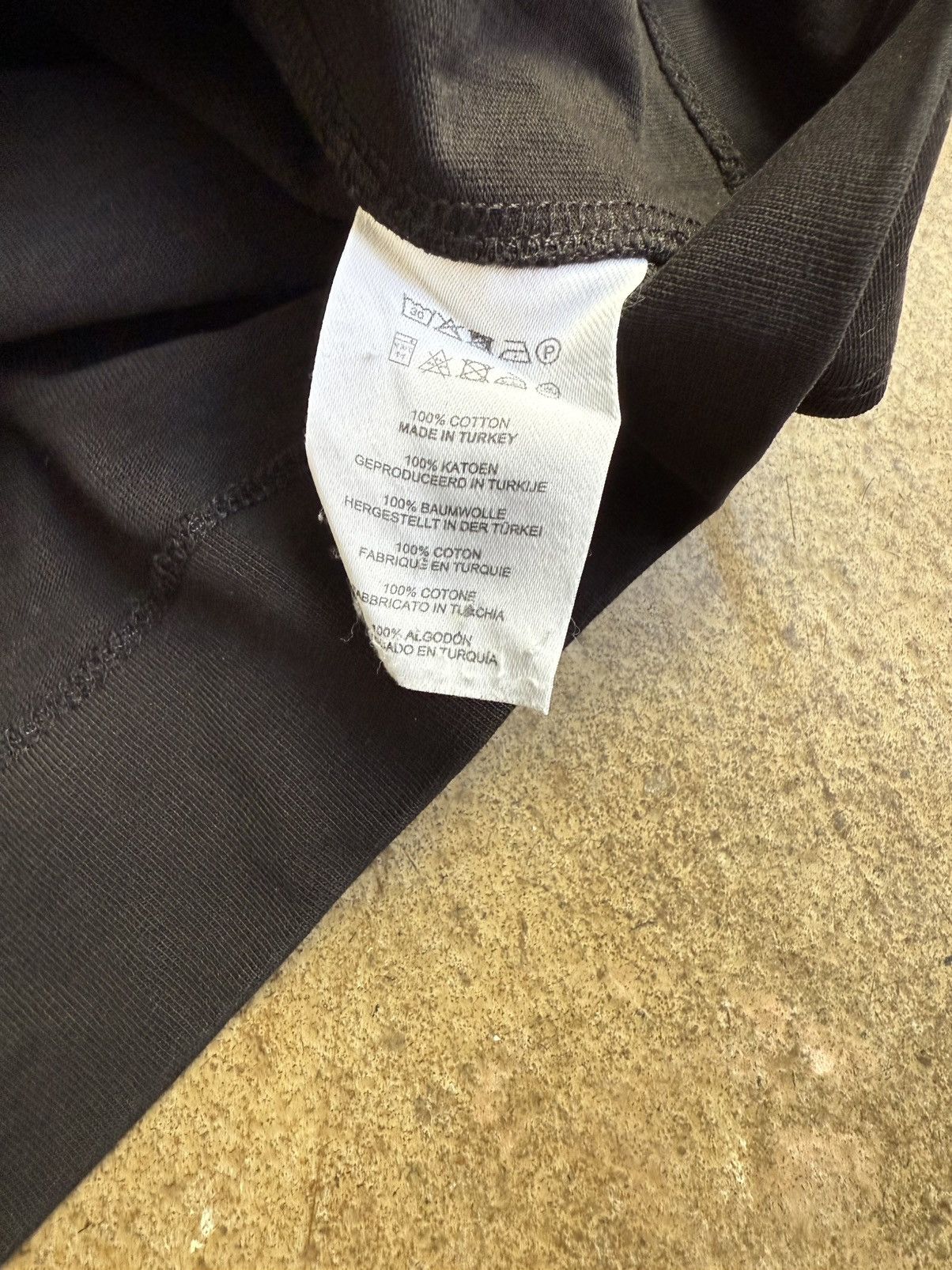 Dries Van Noten Dries Van Noten T-Shirt Size US M / EU 48-50 / 2 - 5 Thumbnail