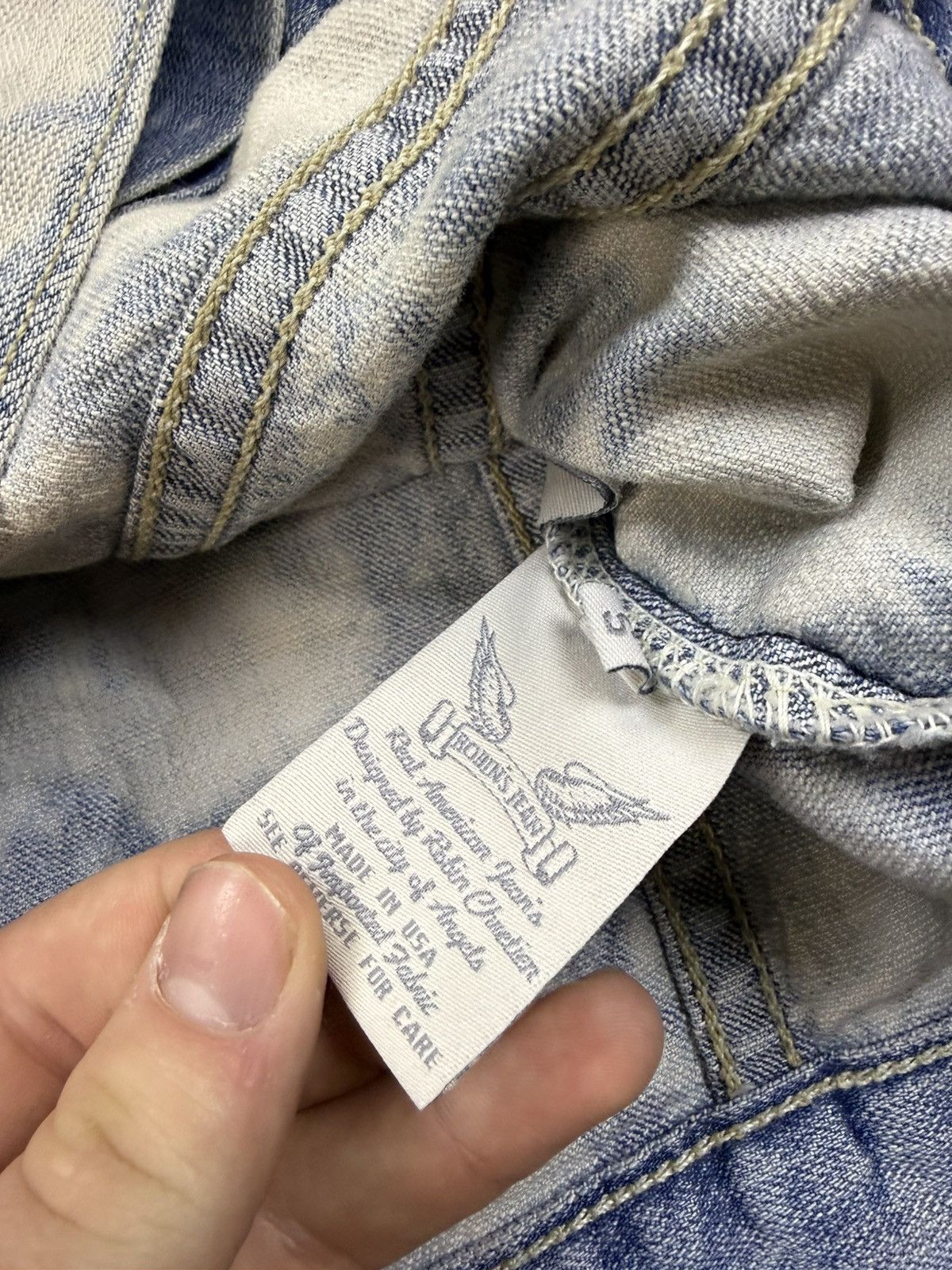 Robins Jeans Men’s size small robins Jean Jean jacket blue acid wash Size US S / EU 44-46 / 1 - 15 Thumbnail