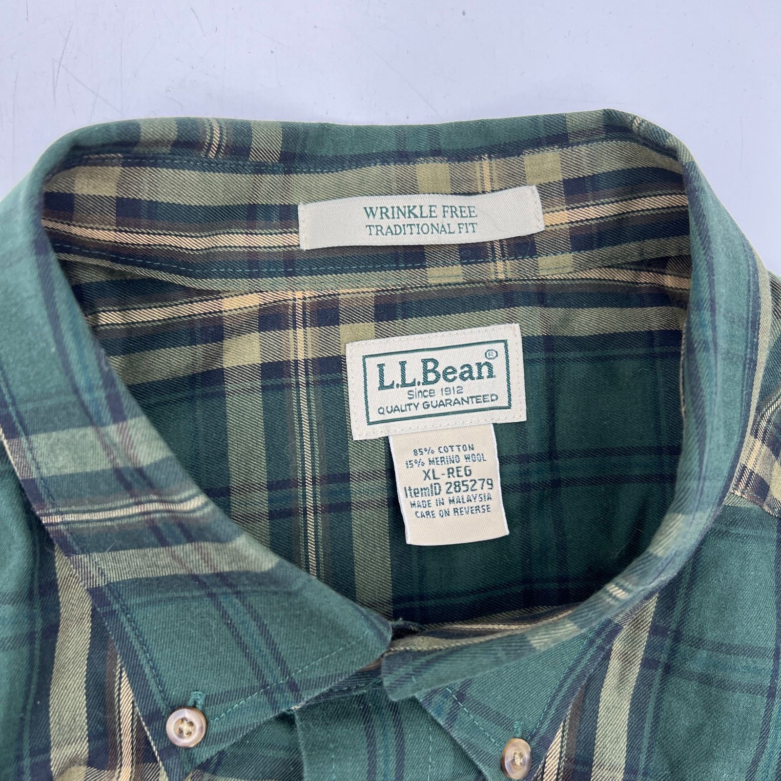 L.L. Bean L.L. Bean Green Plaid Button Down Shirt Cotton Merino Wool Size US XL / EU 56 / 4 - 3 Thumbnail
