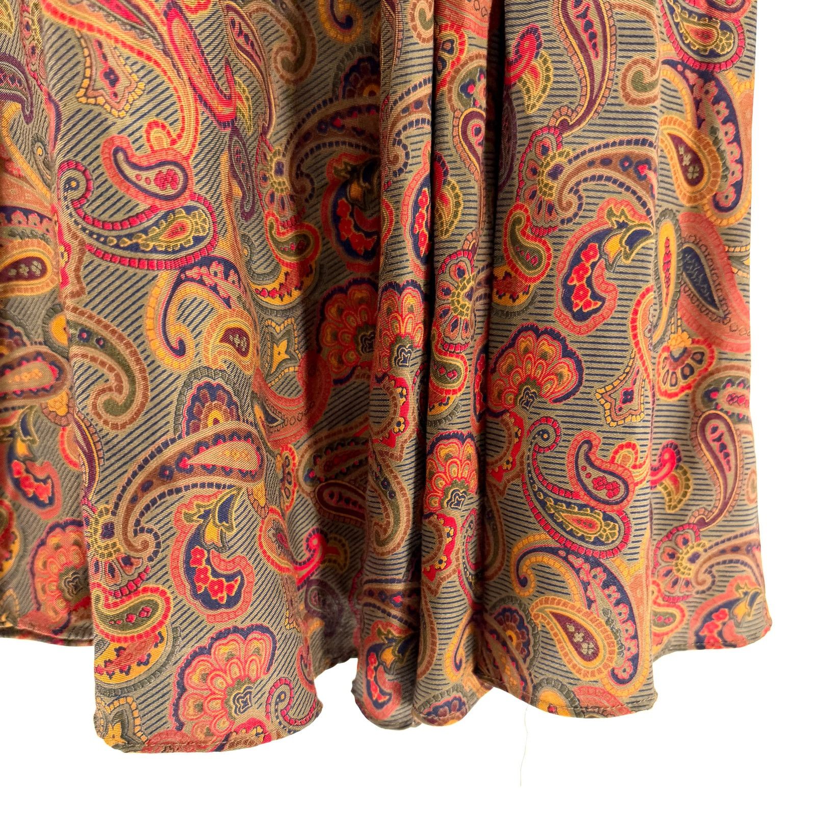 Jones New York Vintage 80s Olive Red Paisley 100% Rayon Circle Skirt Size 30" / US 8 / IT 44 - 3 Thumbnail