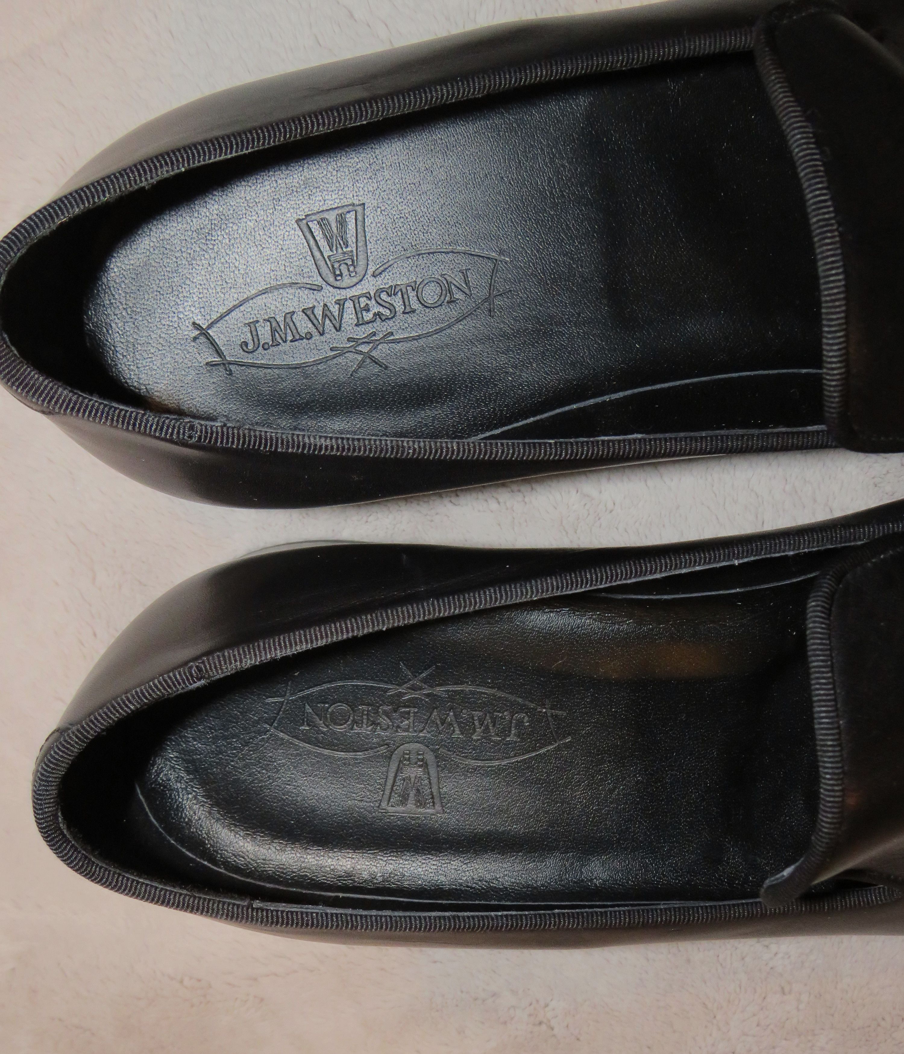 J.M. Weston 911 Black Calf Leather One Piece Formal Loafer 9.5 NWOB Size US 9.5 / EU 42-43 - 11 Thumbnail