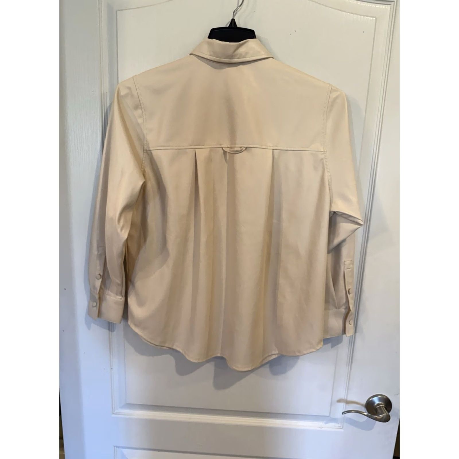 Vintage A New Day Cream Faux Leather Pleather Button-Down Long Sleeve Shirt XS Women Ivory Regular Down 0? Size XS / US 0-2 / IT 36-38 - 2 Thumbnail