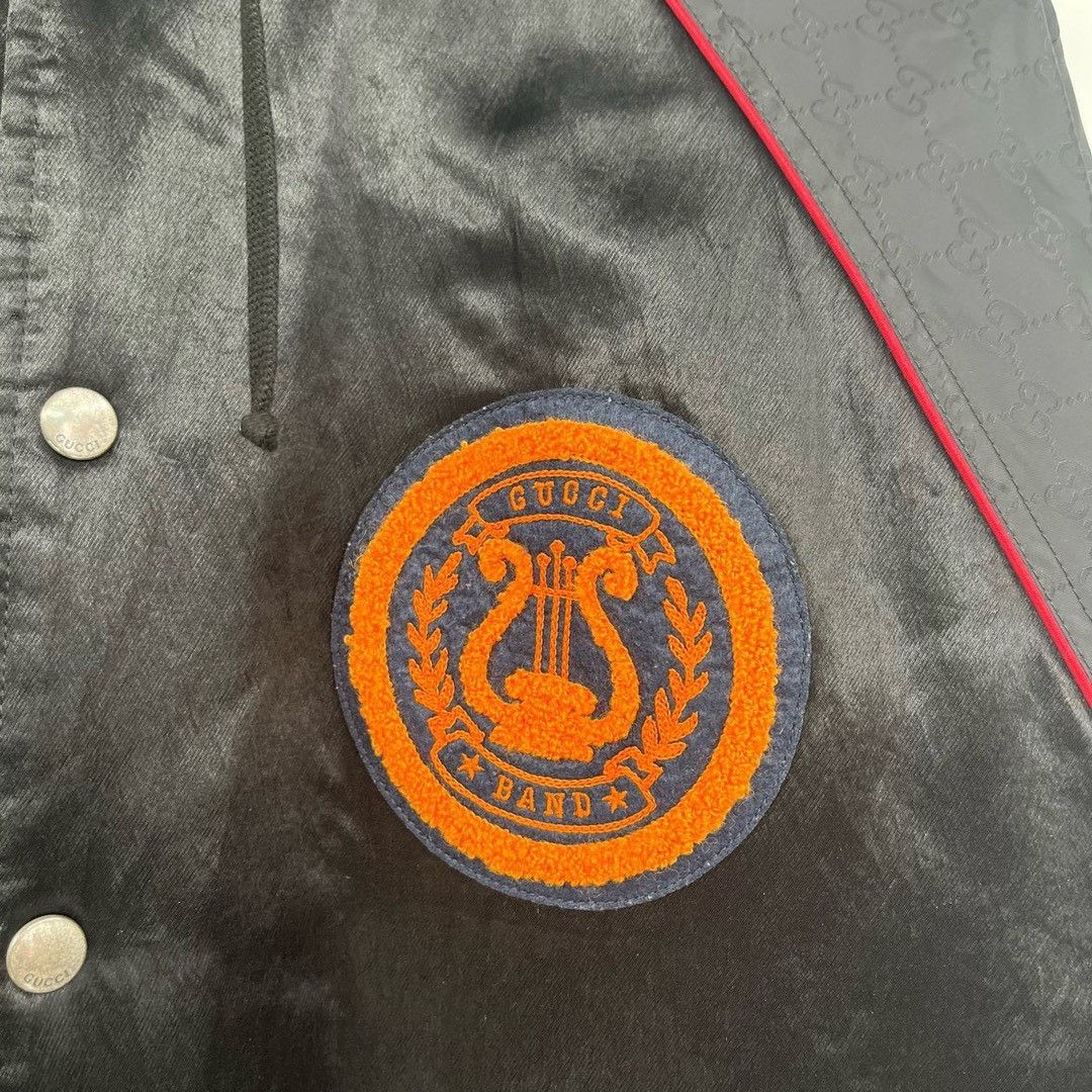 Gucci Gucci badge full-print hooded jacket Size US S / EU 44-46 / 1 - 3 Thumbnail