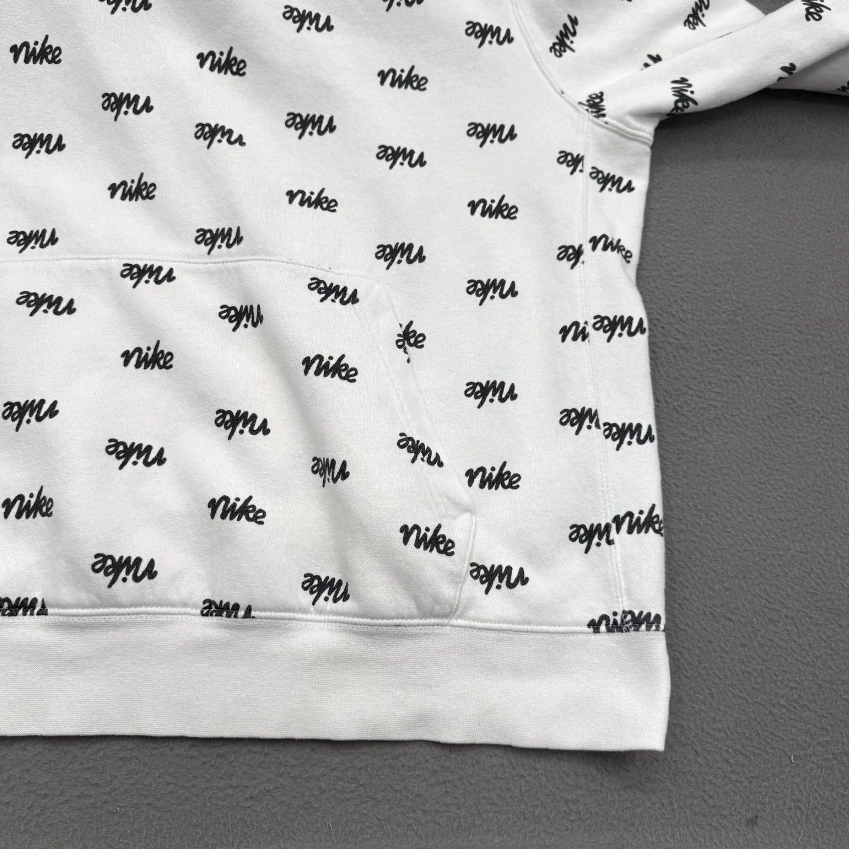 Nike Nike Hoodie Mens 2XL White Allover Script Logo Pullover Fleece Kangaroo Pocket Size US XXL / EU 58 / 5 - 7 Thumbnail