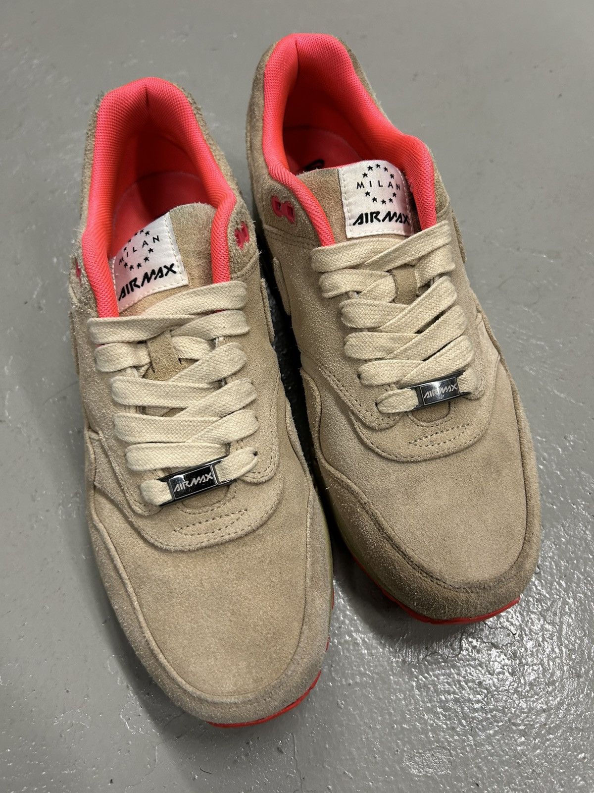 Nike Rare Air max 1 Milan Size US 9.5 / EU 42-43 - 2 Thumbnail