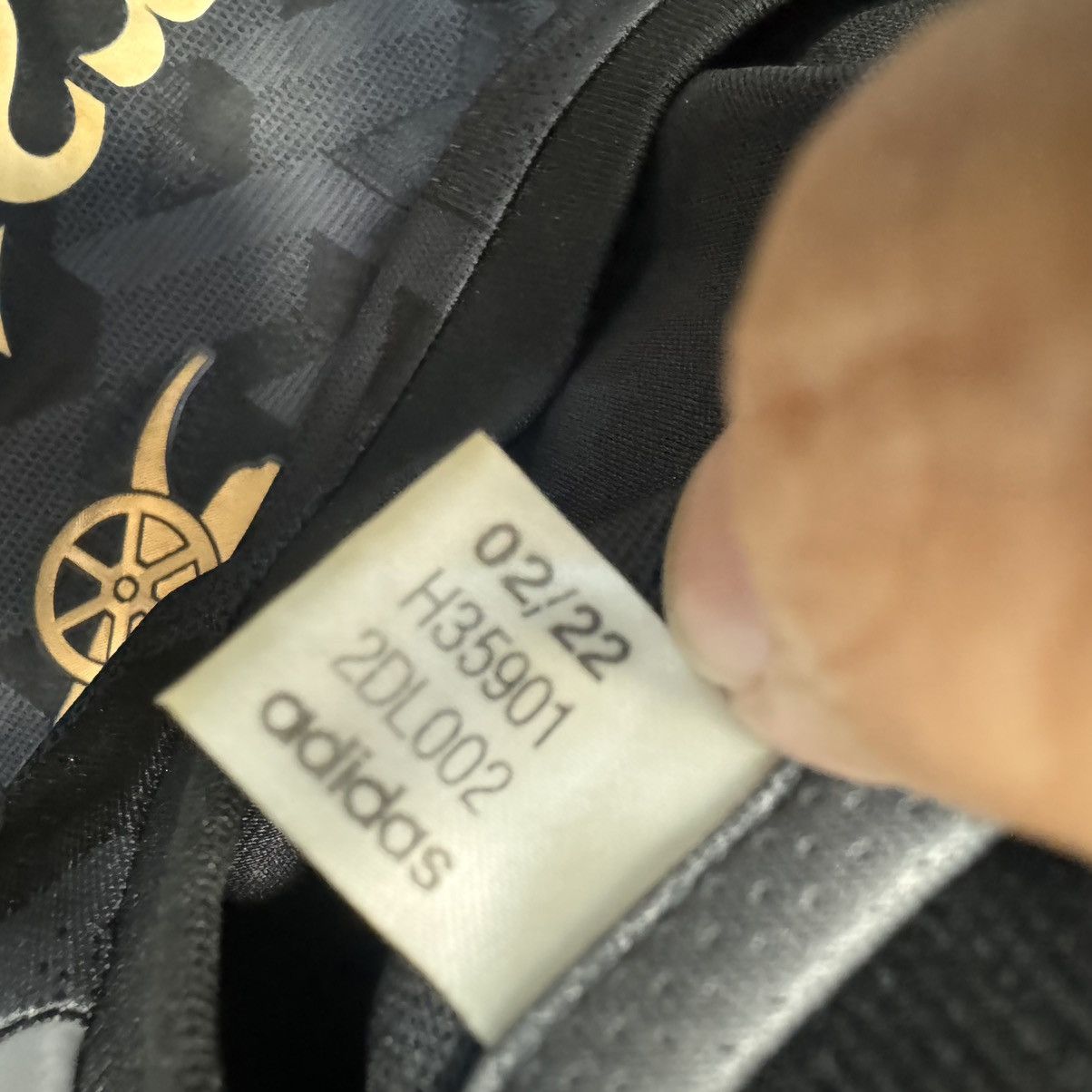Adidas Arsenal 22/23 player issue away shirt #18 Tomiyasu Size US S / EU 44-46 / 1 - 9 Thumbnail