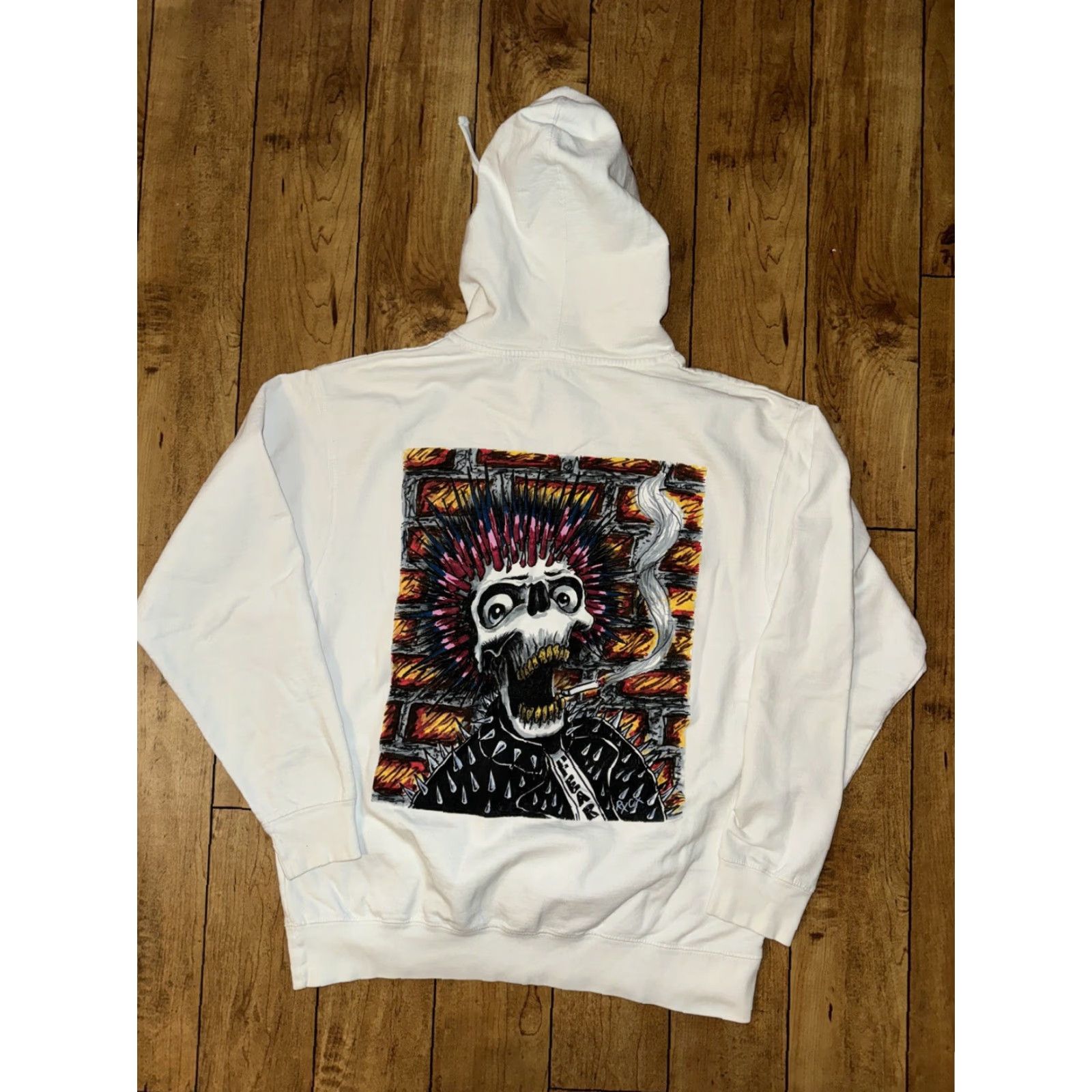 Vintage VINTAGE Anmals Magazine Hoodie Skull White L Mens Pullover 90s Flames Size US L / EU 52-54 / 3 - 6 Thumbnail