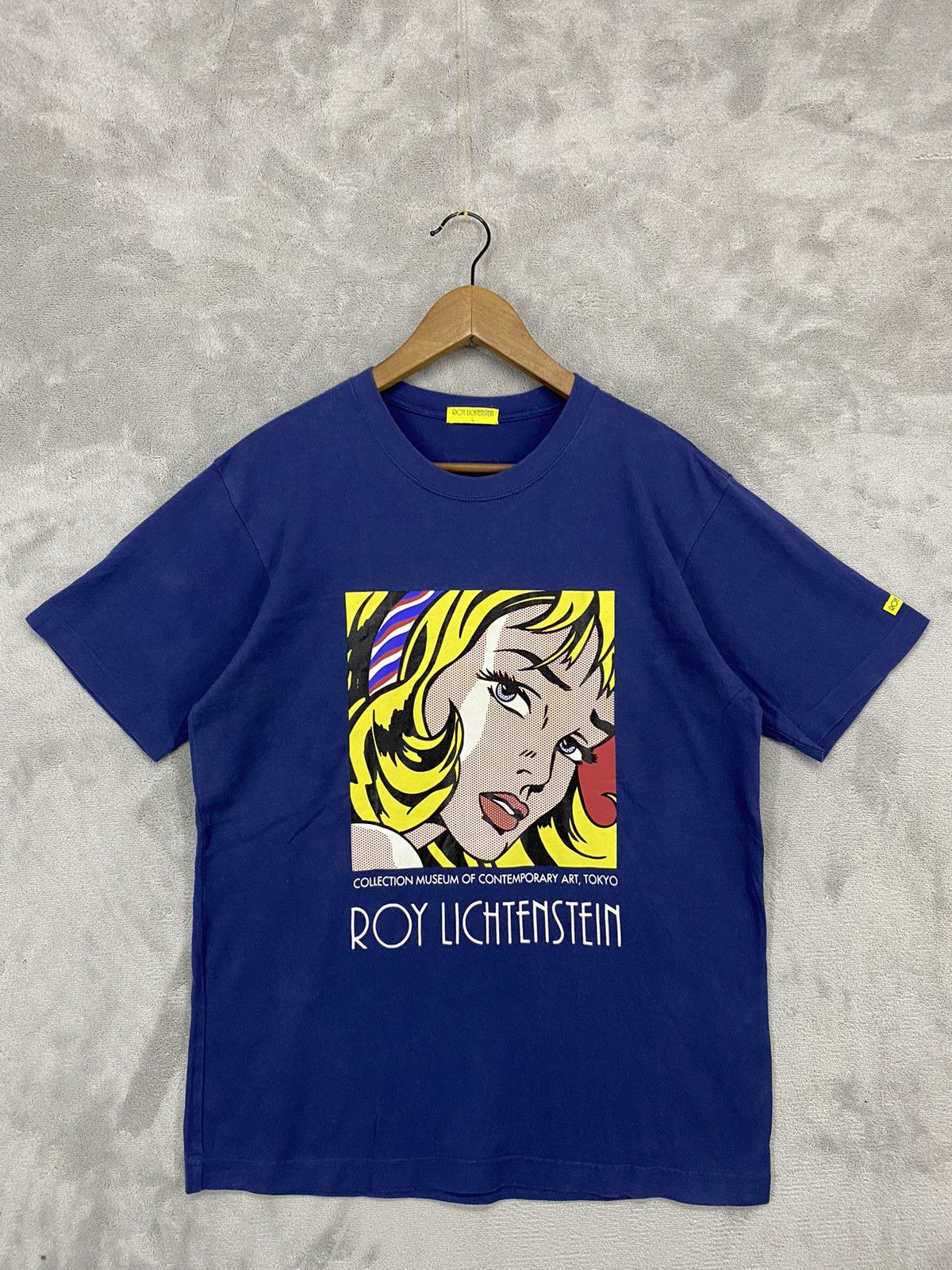 Vintage Vintage ROY LICHTENSTEIN AMERICAN POP ART MUSEUM ART ,TOKYO Size US L / EU 52-54 / 3 - 1 Thumbnail