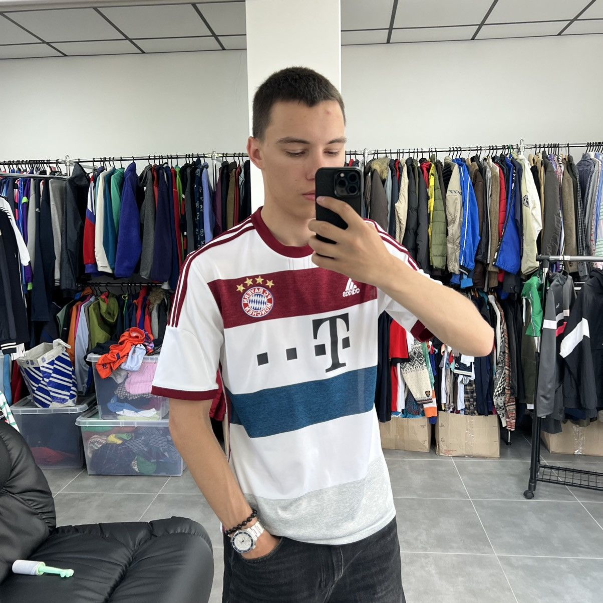 Adidas Adidas FC Bayern Munich 2014/2015 Away Soccer Jersey Shirt Size US S / EU 44-46 / 1 - 2 Thumbnail