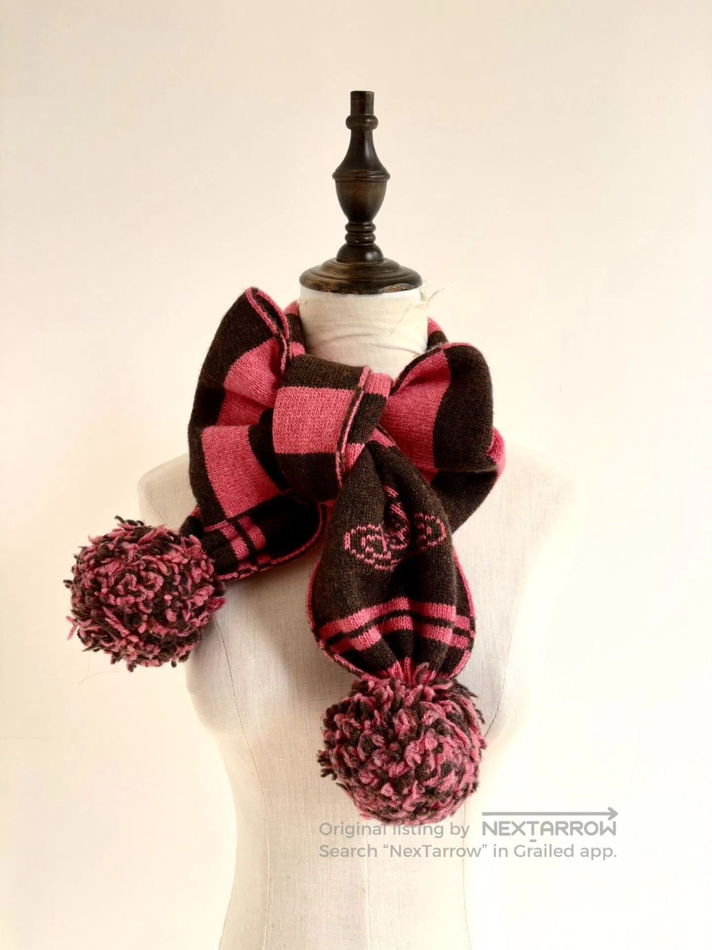 Vivienne Westwood vivienne westwood pink striped pompom scarf. Size ONE SIZE - 9 Thumbnail