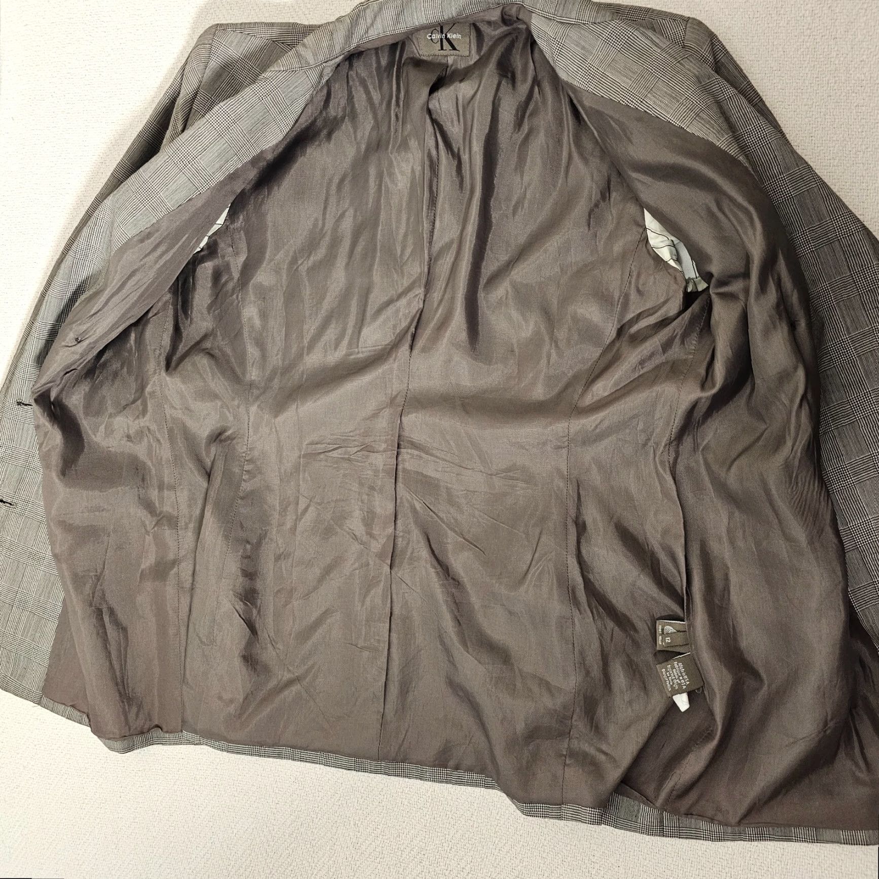 Calvin Klein VINTAGE Calvin Klein Blazer Jacket Women 12 Gray Checks 100% Wool Double Breasted USA Style Basic Jacket Size XL / US 12-14 / IT 48-50 - 4 Thumbnail