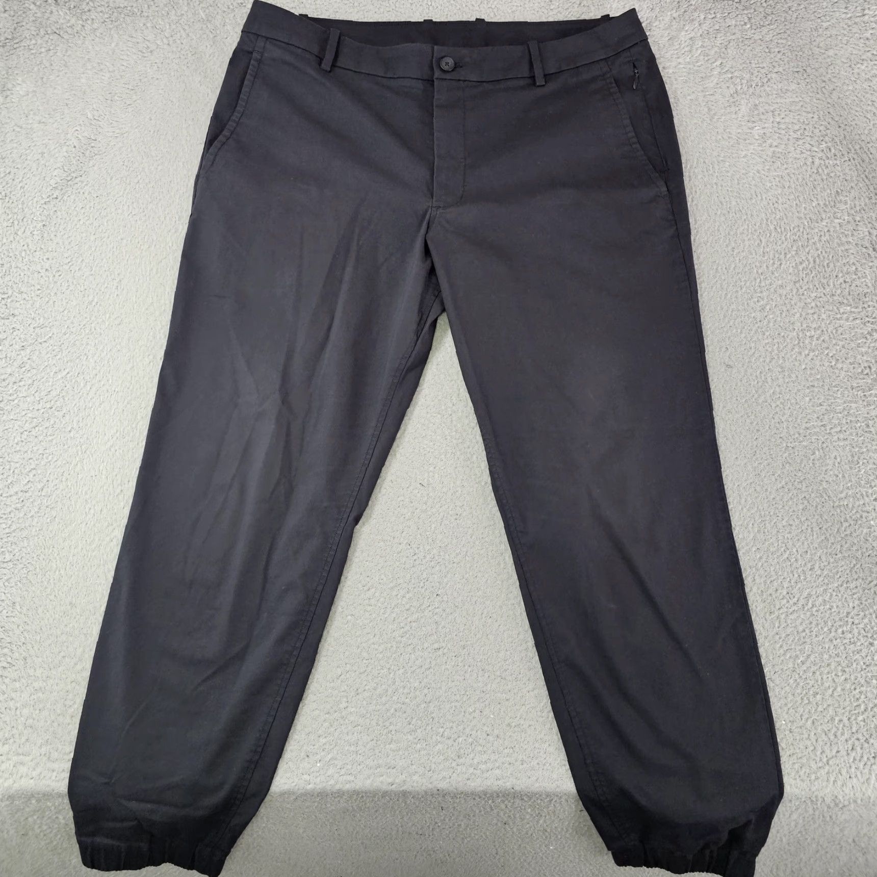 Vintage Kit and Ace Jogger Pants Mens 36 Black Cuffed Hem Zip Pockets Adjustable Tapered Front Flat Front Belt Loops Casual Athletic Size US 36 / EU 52 - 2 Thumbnail
