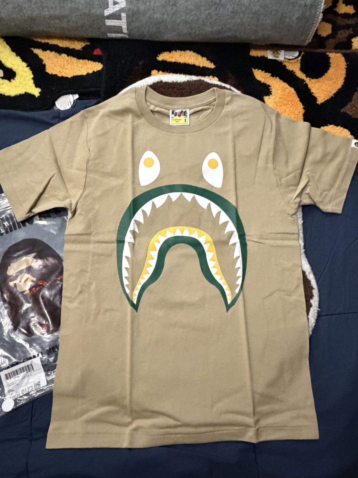 Bape BAPE PONR SHARK FACE TEE. BEIGE SMALL. 🦈 Size US S / EU 44-46 / 1 - 1 Thumbnail