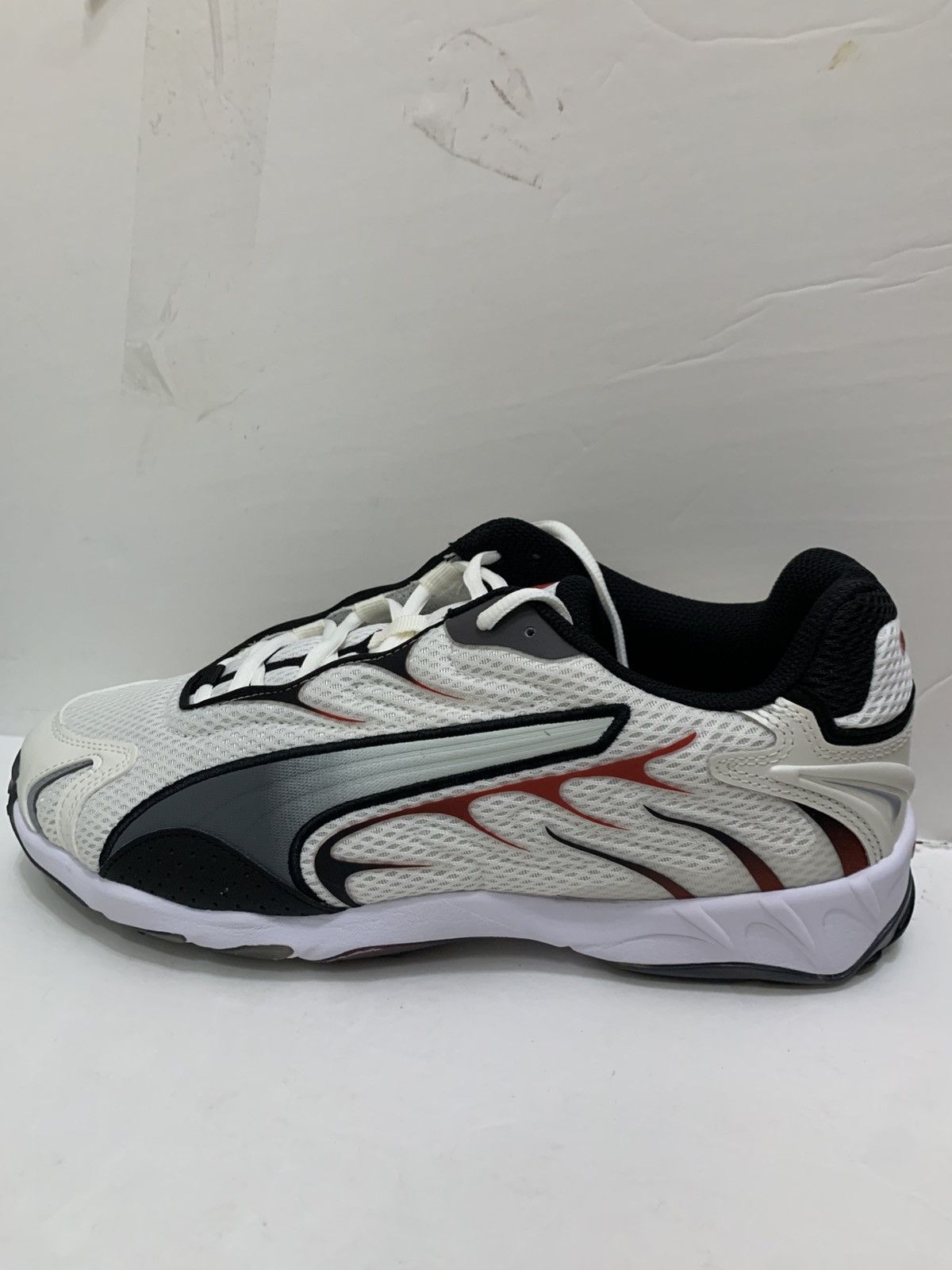 Puma PUMA INHALE SNEAKER Size US 11 / EU 44 - 13 Thumbnail