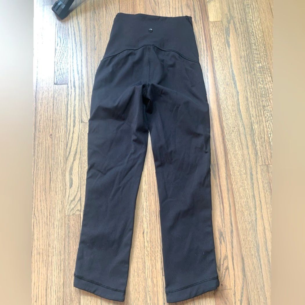 Lululemon Lululemon Wunder Under Crop (Hi-Rise) Awakend Leggings Black 2 Women Regular Capri 2 Black Womens Size 26" / US 2 / IT 38 - 7 Thumbnail