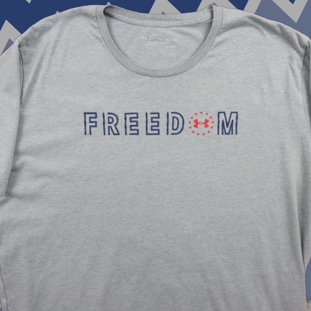 Under Armour Under Armour T-Shirt Mens XL HeatGear Freedom Flag Tee Gray Short Sleeve Size US XL / EU 56 / 4 - 1 Thumbnail