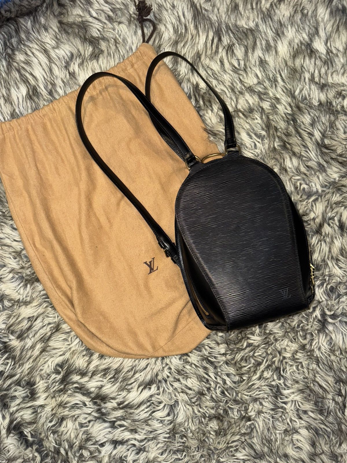 Gucci Louis Vuitton Epi Mabillon backpack Size ONE SIZE - 1 Thumbnail