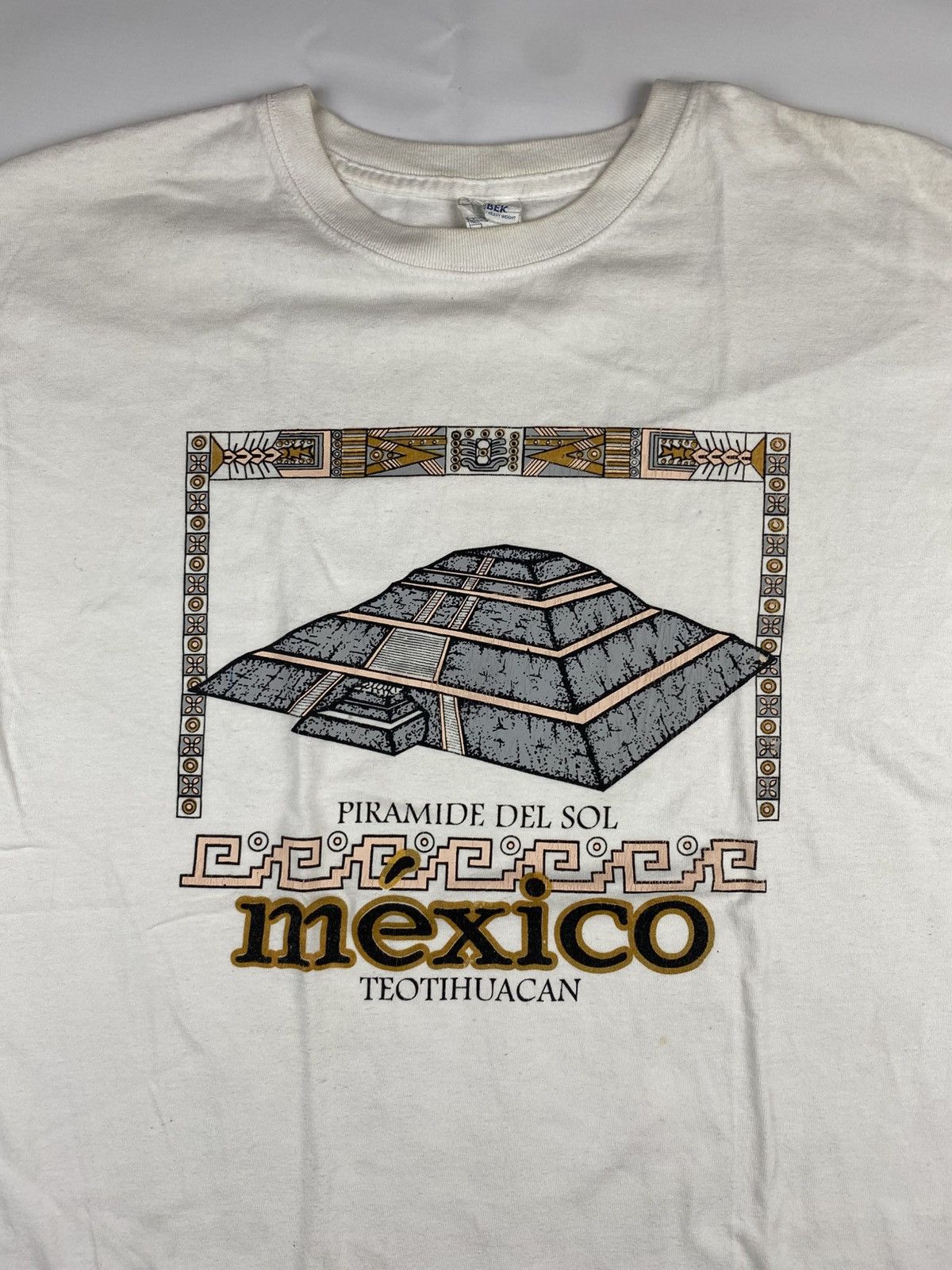 Vintage Vintage Mexico tshirt Size US L / EU 52-54 / 3 - 1 Thumbnail