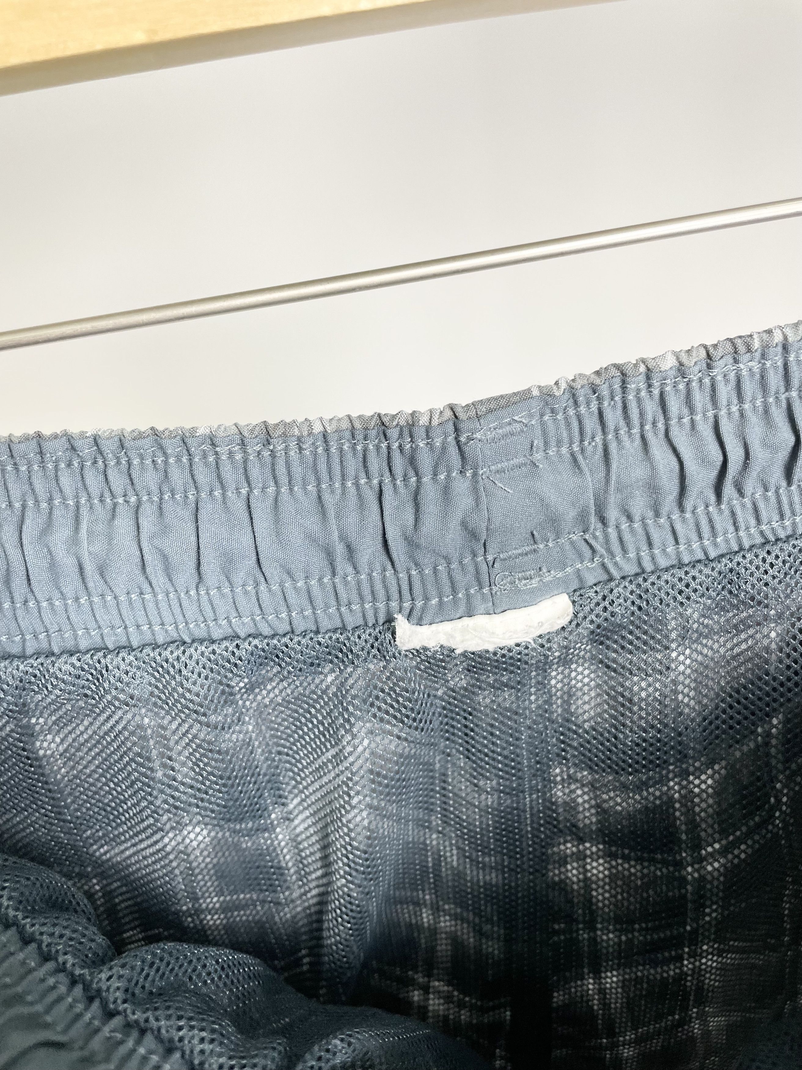Adidas Adidas Vintage Checkered Plaid Gray White Nylon Beach Shorts Size US 32 / EU 48 - 12 Thumbnail