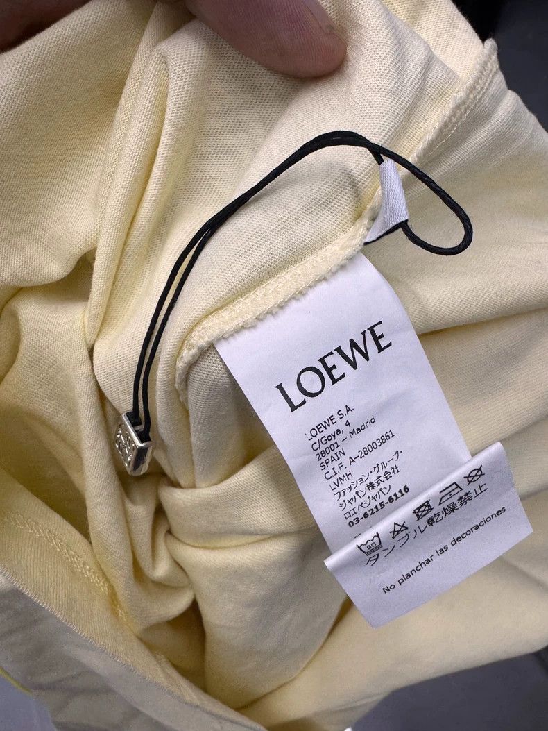 Loewe LOEWE Color-matched short-sleeved T-shirt Size M / US 6-8 / IT 42-44 - 4 Thumbnail