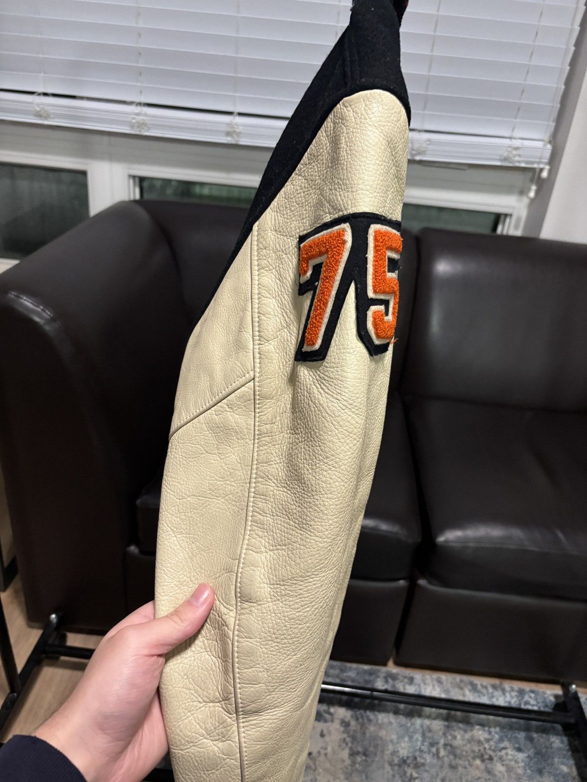 Vintage Vintage 60-70s black and orange varsity jacket w/patches Size US L / EU 52-54 / 3 - 3 Thumbnail