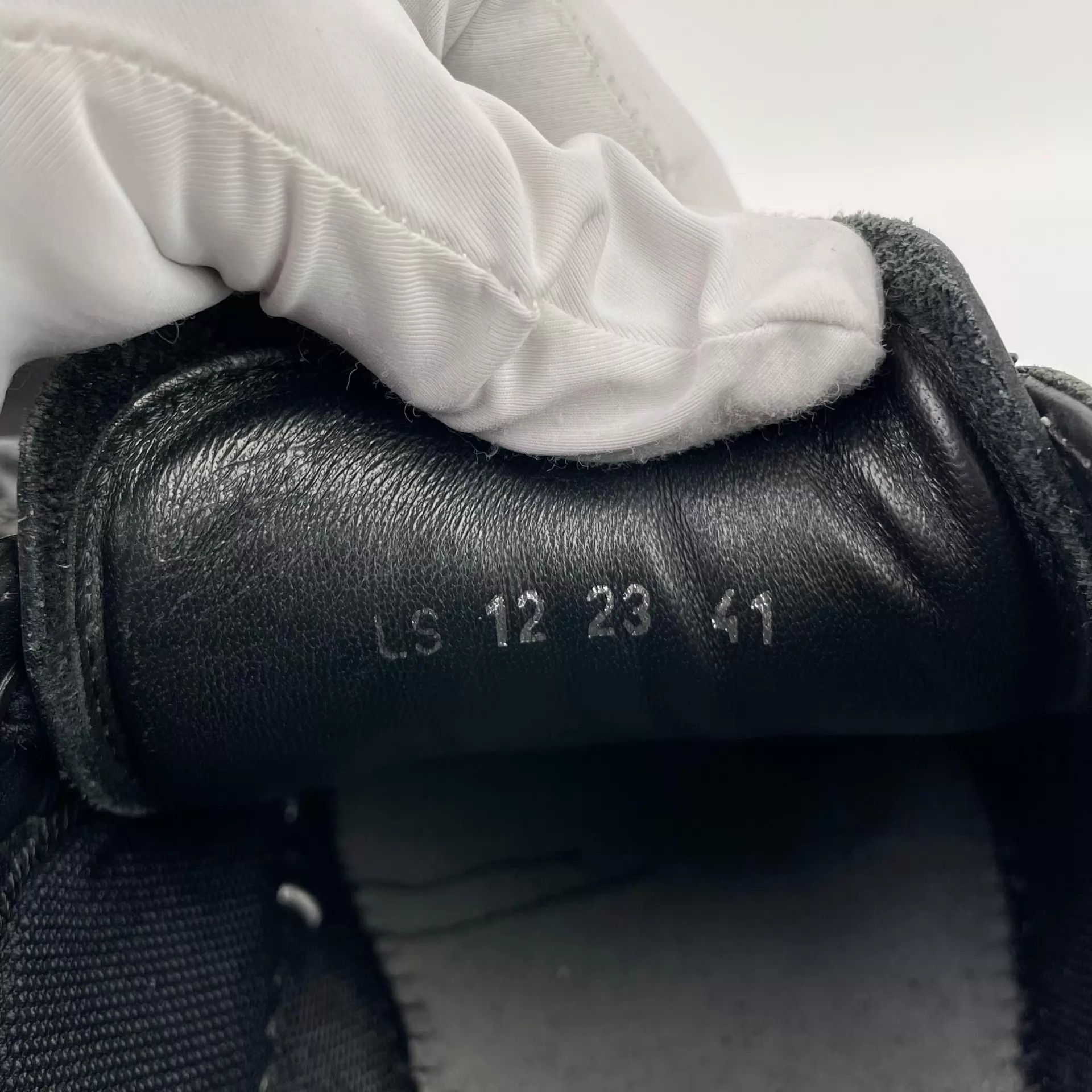 Dior Dior Side Logo Print Black & White Sneakers EUR 41 Size US 8 / EU 41 - 7 Thumbnail