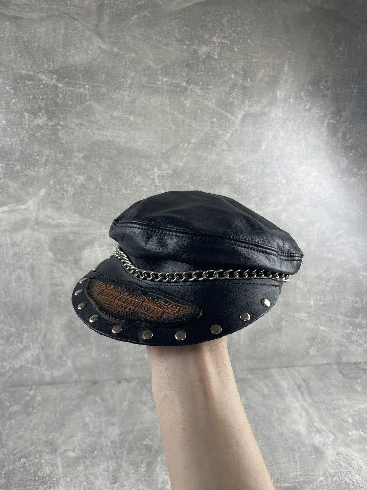 Harley Davidson × Vintage Harley Davidson Punk 80s Leather Logo Chain Captains Cap Size ONE SIZE - 1 Thumbnail