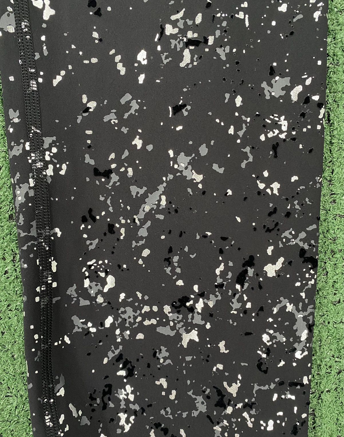 Lululemon Lululemon Speed Wunder Speckle Shine Womens Tights Sz 10 Size 32" / US 10 / IT 46 - 3 Thumbnail