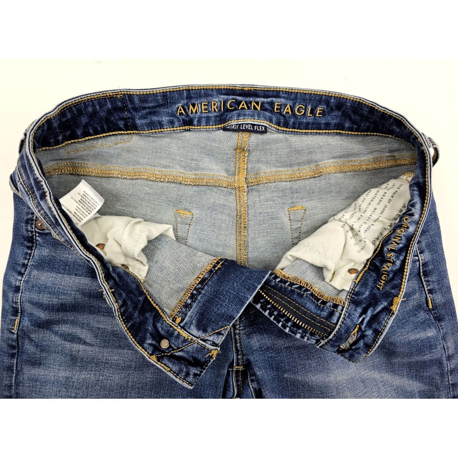 American Eagle Outfitters VINTAGE American Eagle Original Straight Jeans Men 31x32 Blue Denim Stretch 5-Pocket Regular Waist 31 Inseam 30 MPN 54485 Size US 31 - 6 Thumbnail