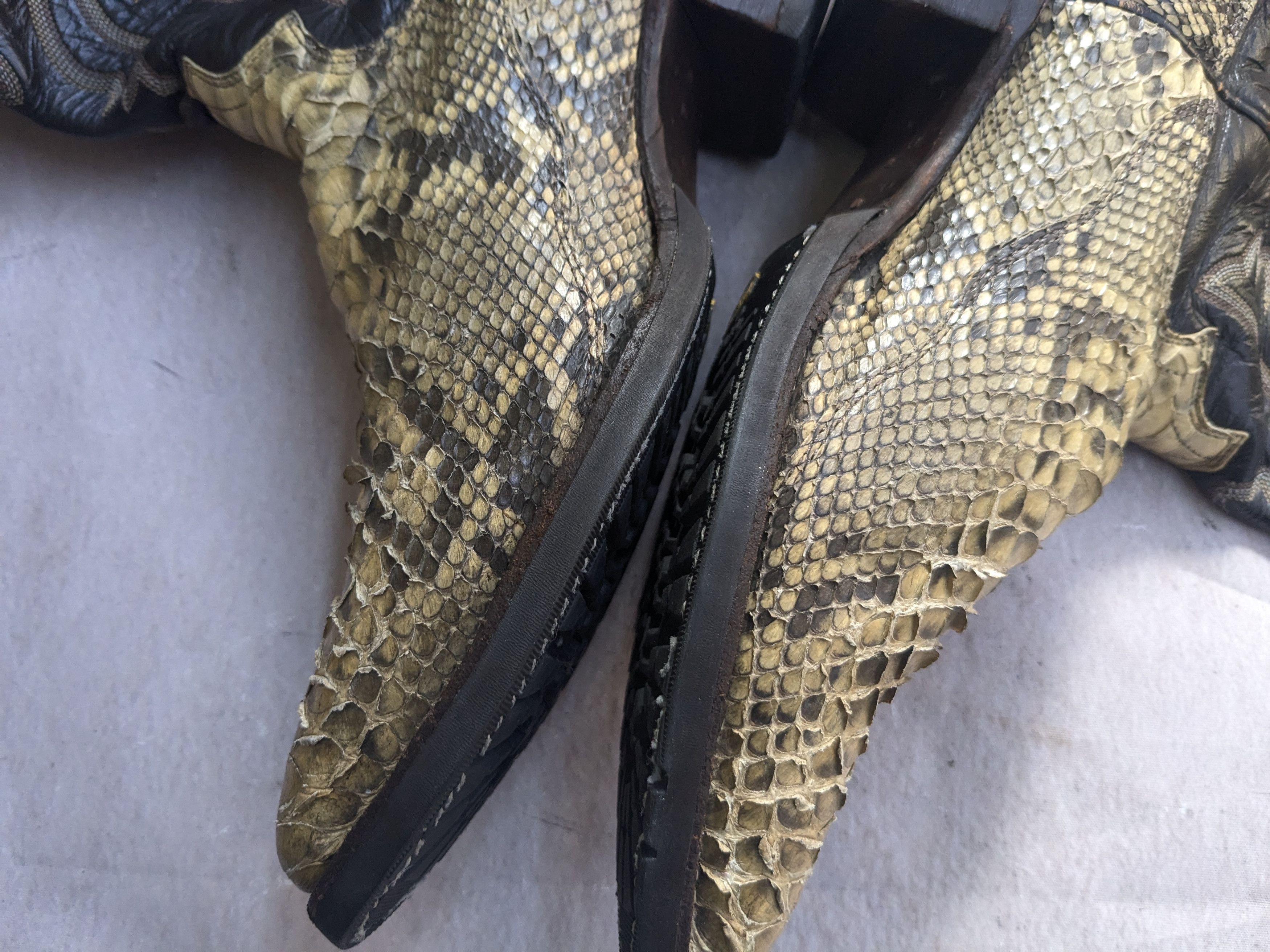 Other Justin Cowboy Boots Snakeskin Python Tan Black Leather 9.5 D Size US 9.5 / EU 42-43 - 9 Thumbnail