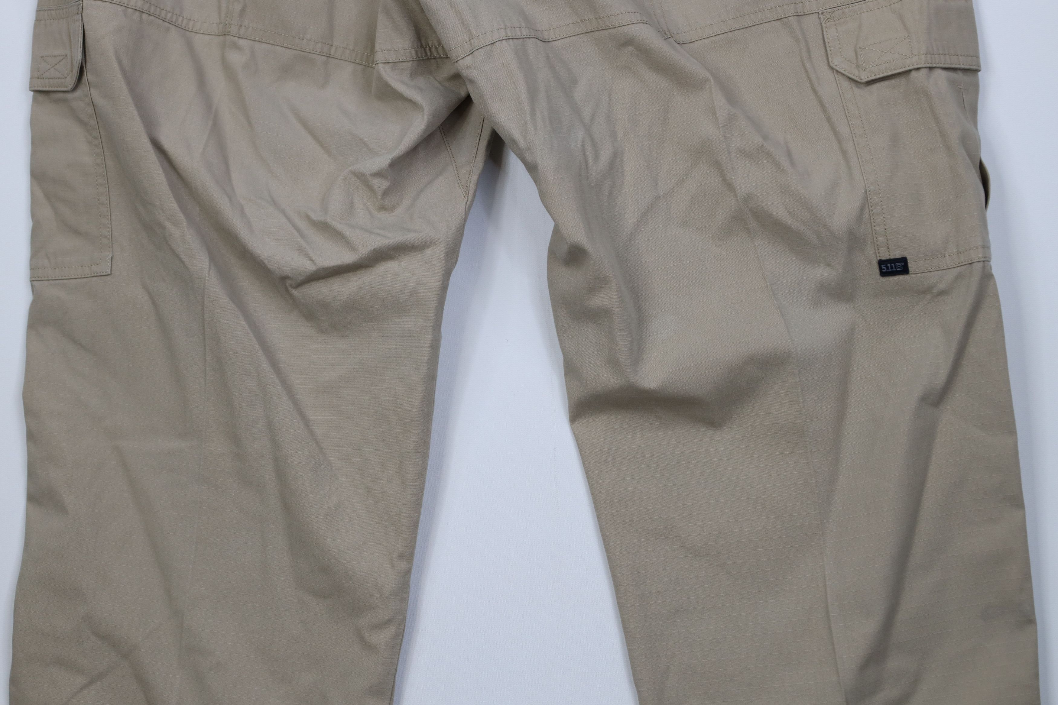 Vintage 5.11 Tactical Series Ripstop Wide Leg Uniform Cargo Pants Size US 44 / EU 60 - 11 Thumbnail