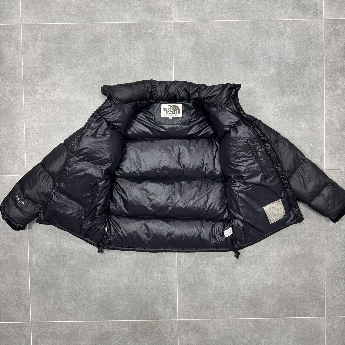 The North Face The North Face 700 Nuptse Alpha Down Jacket Limited Edition Size US S / EU 44-46 / 1 - 12 Thumbnail