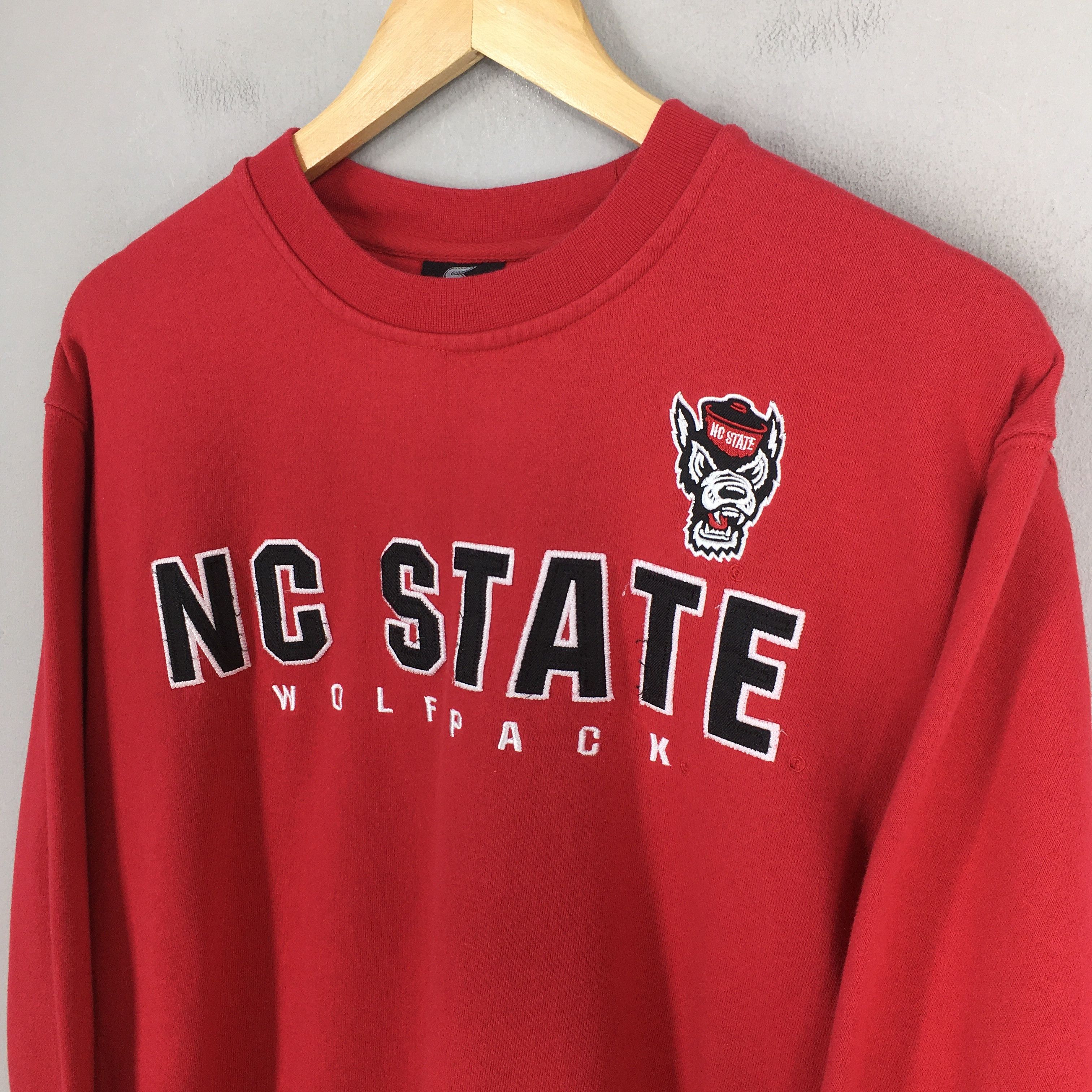 NCAA × Vintage Vintage NC State Wolfpack Sweatshirt Medium Size US M / EU 48-50 / 2 - 3 Thumbnail