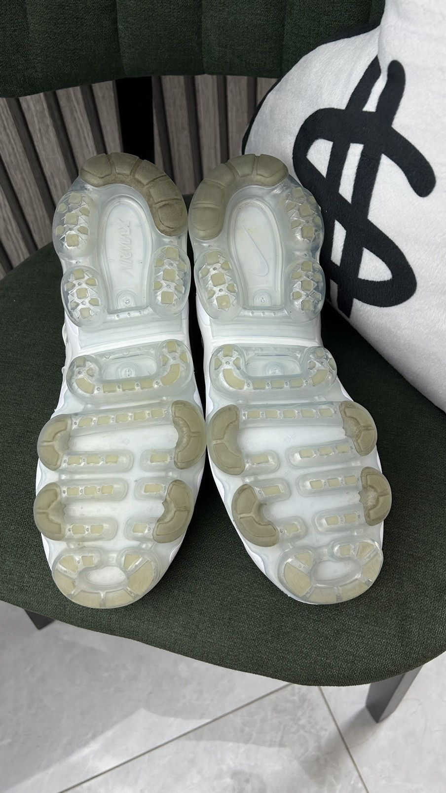 Nike NIKE VAPORMAX PLUS TN Size US 8.5 / EU 41-42 - 5 Thumbnail